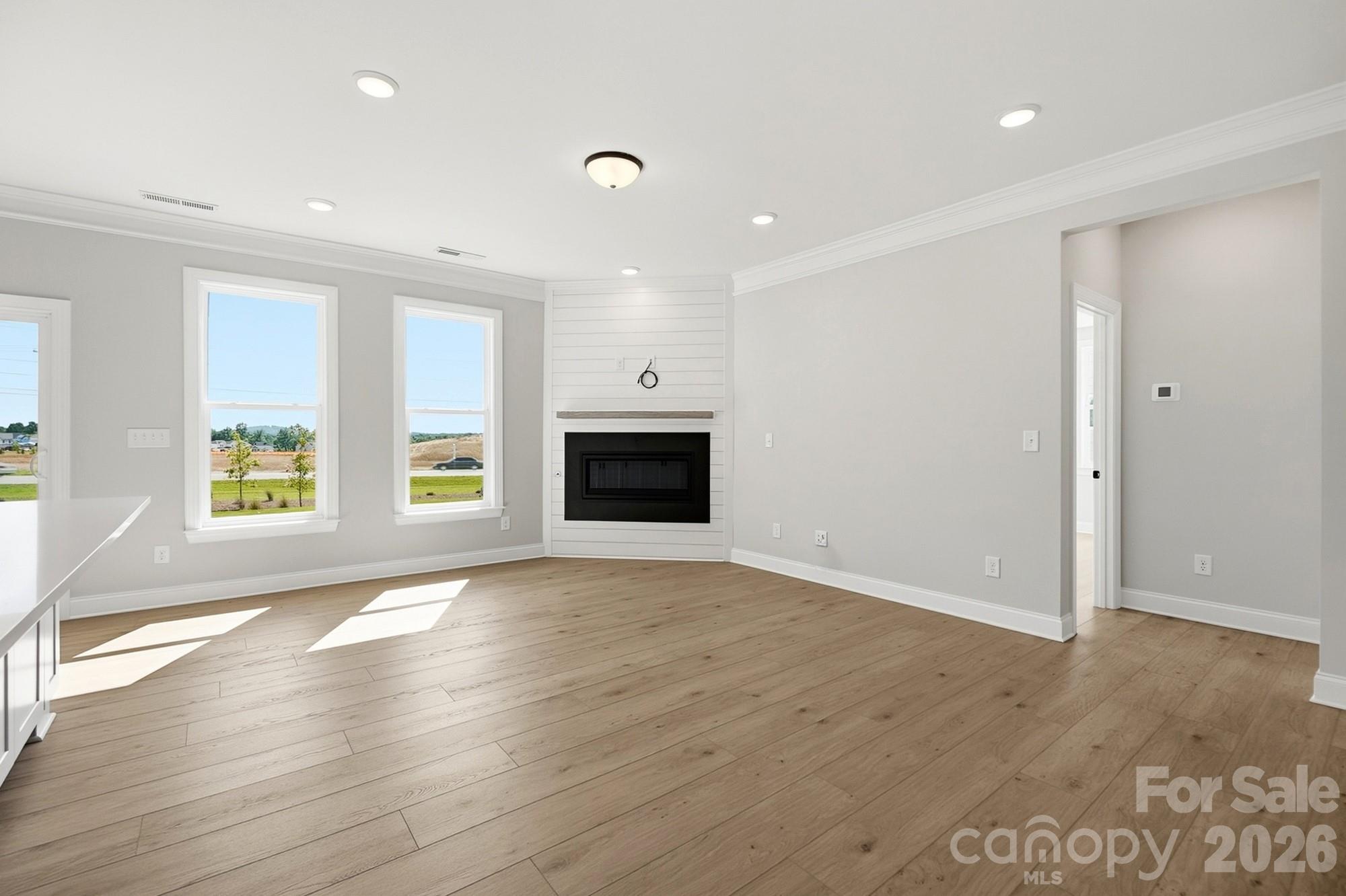 3077 Founding Fathers Drive Property Photo 5