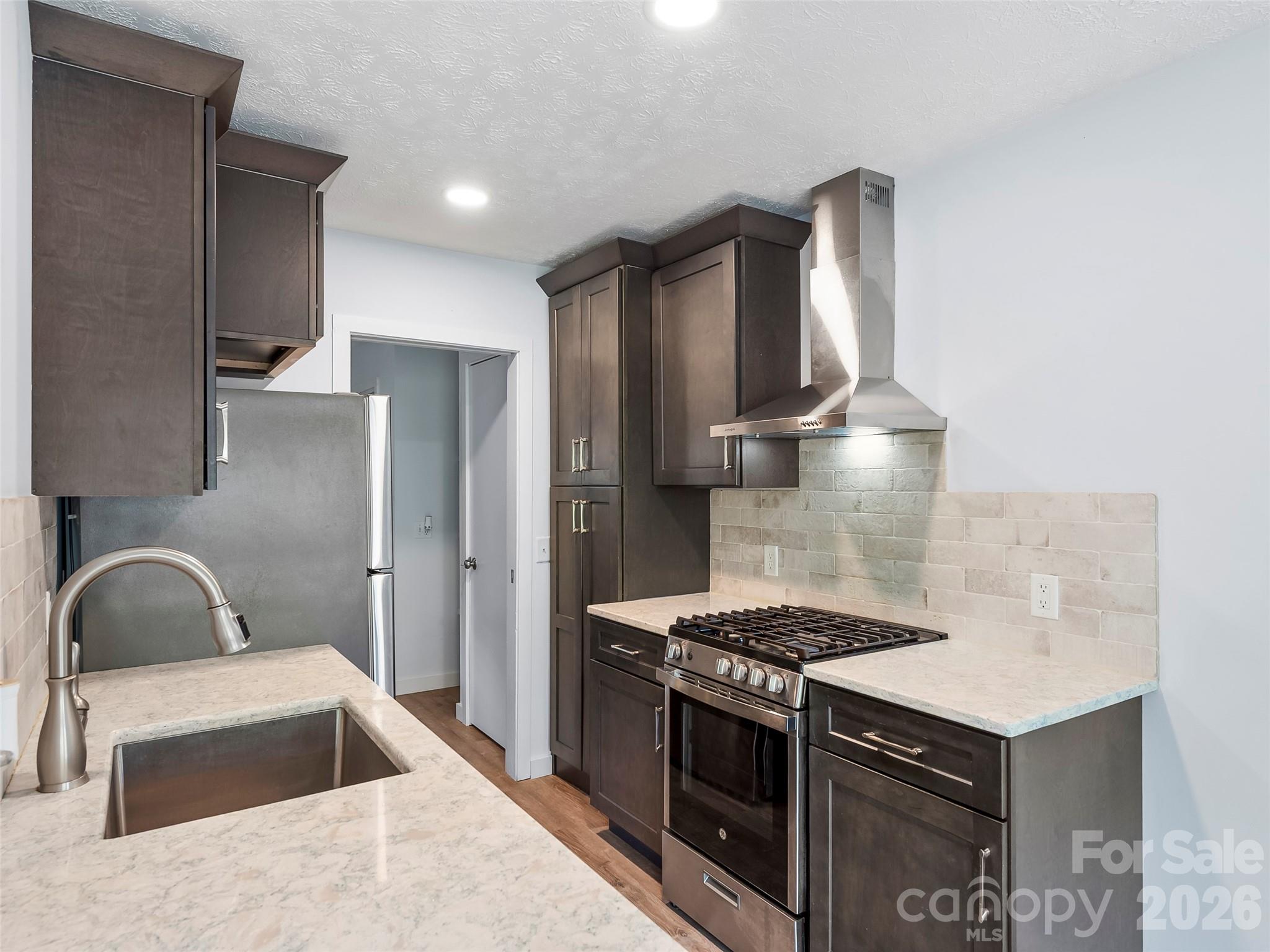 130 Old Mill Road 223 Property Photo 5