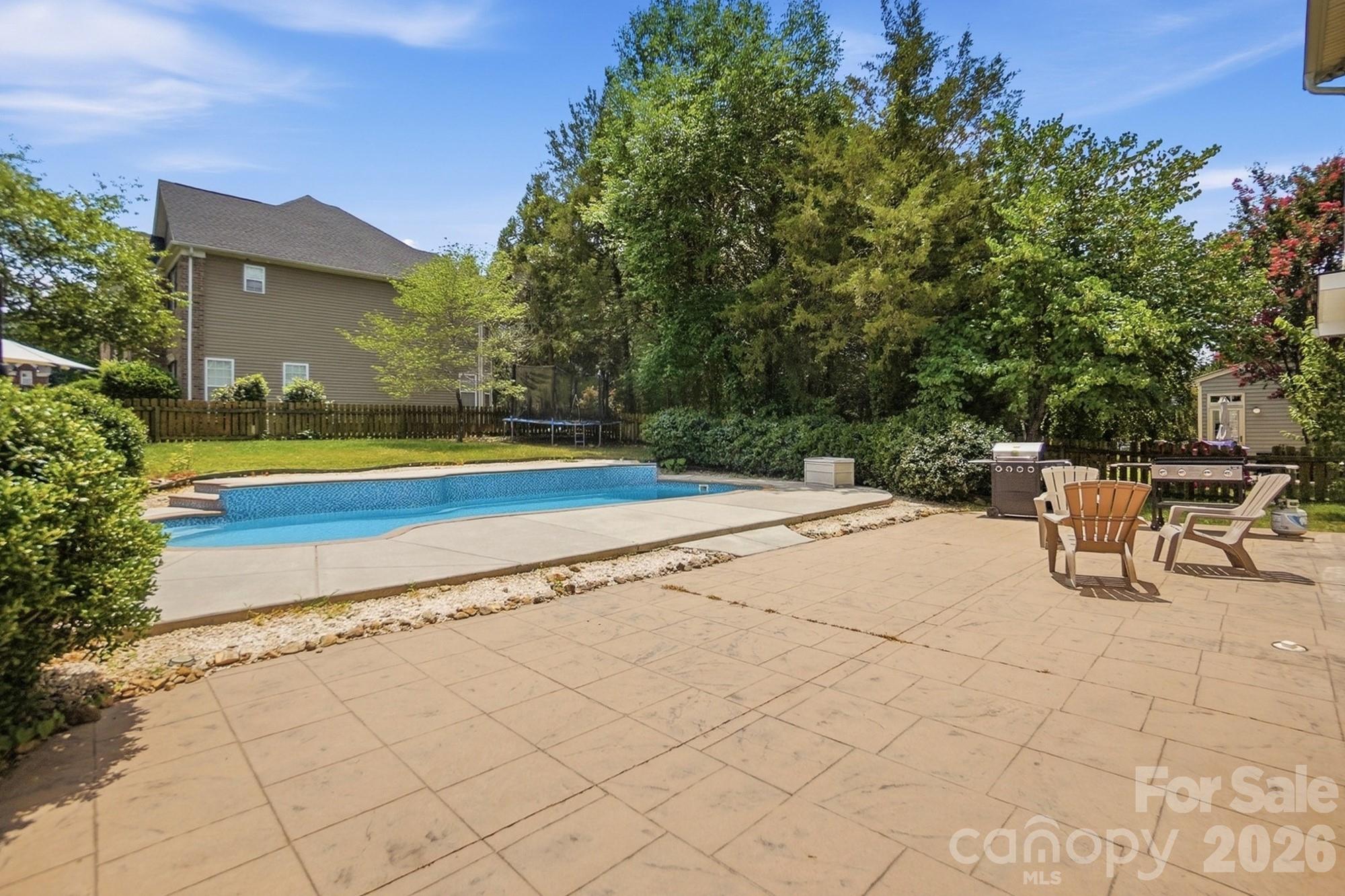5008 Rosewater Lane Property Photo 3