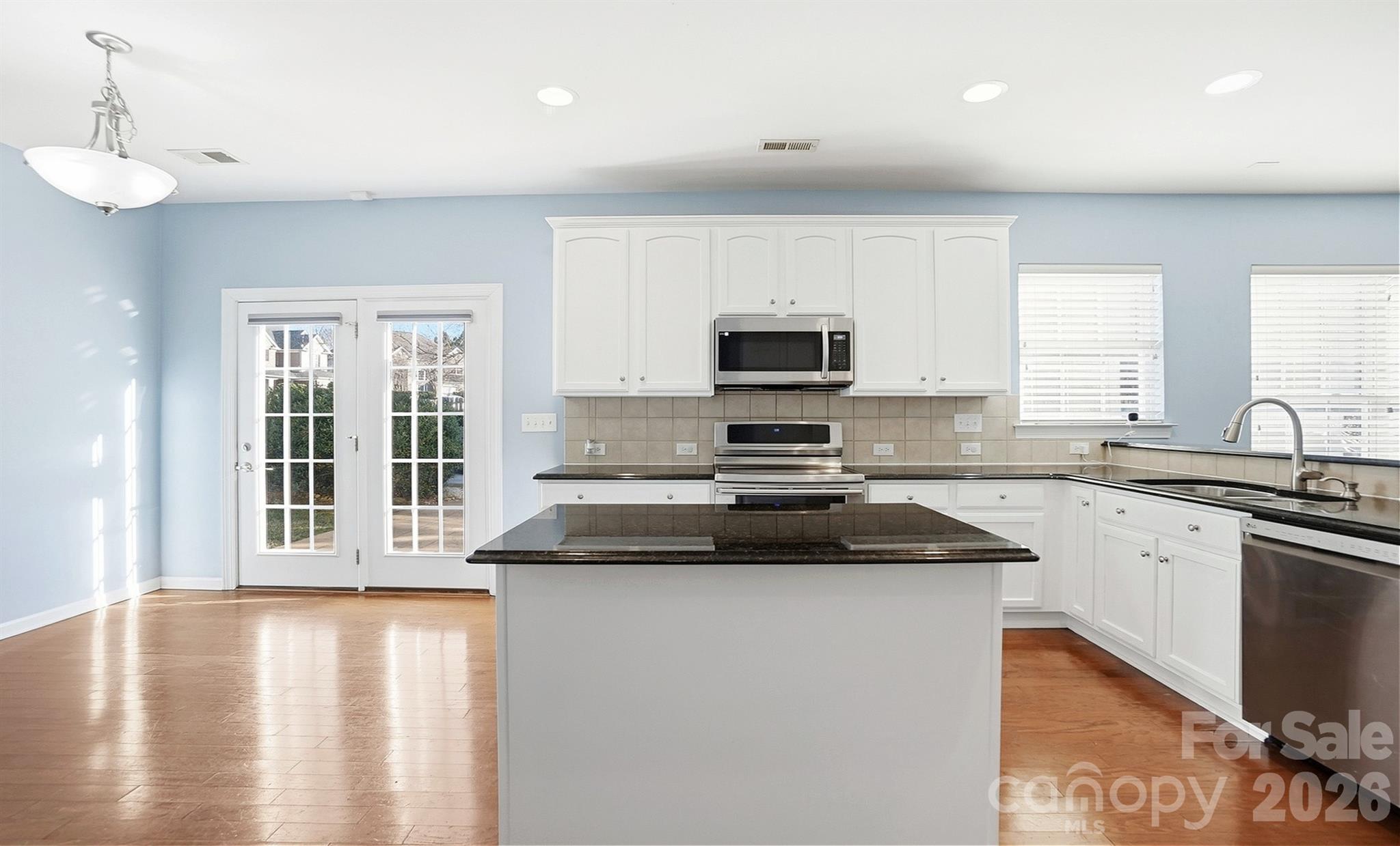5008 Rosewater Lane Property Photo 11