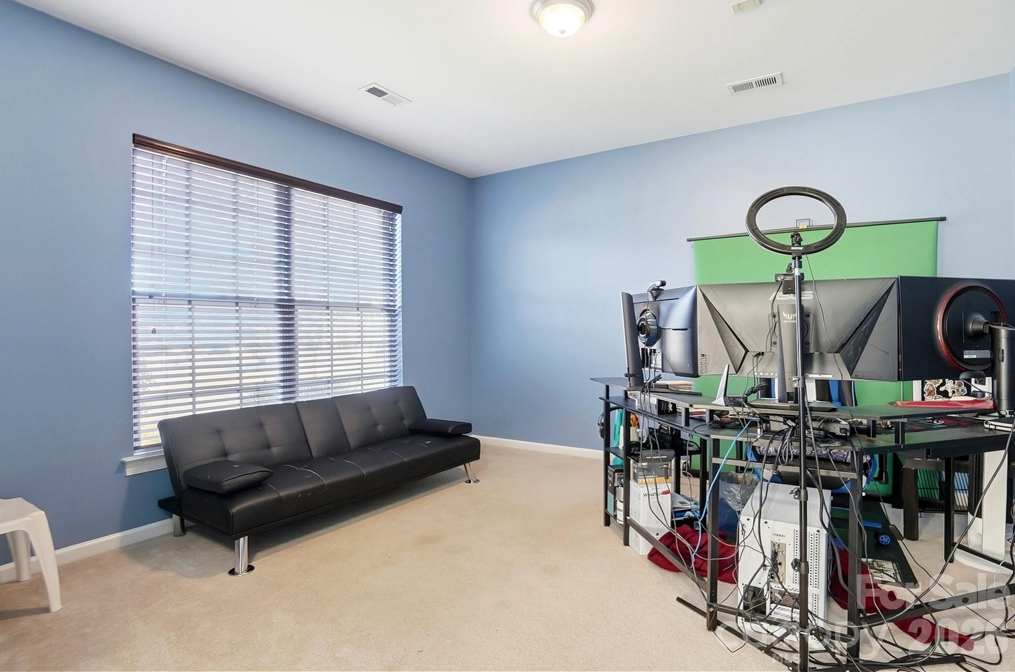 5008 Rosewater Lane Property Photo 18