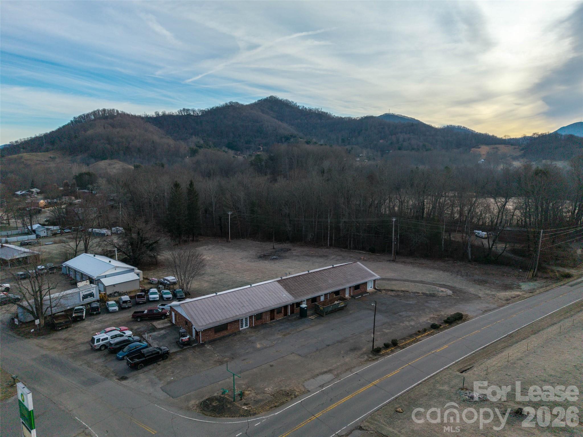 6857 Cruso Road Property Photo 4