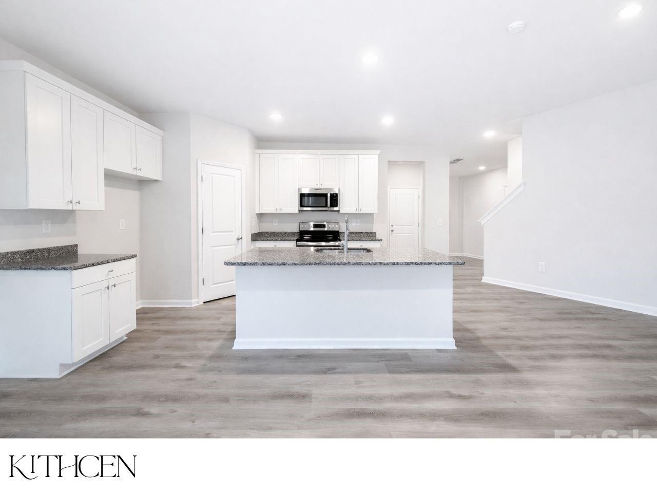 1343 Harvest Moon Way Property Photo 7