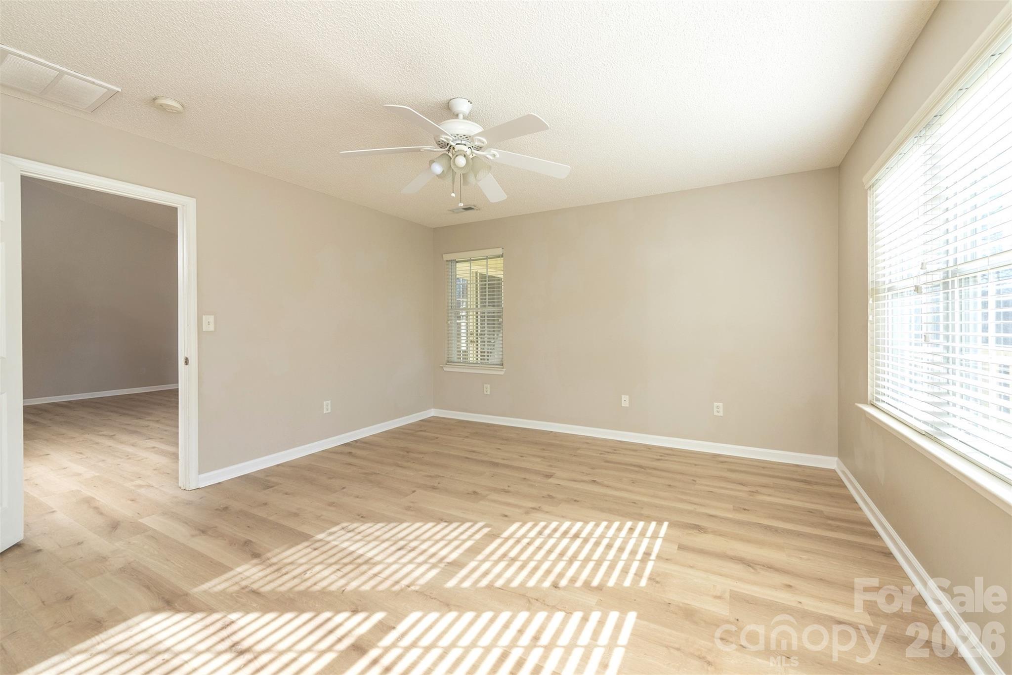 115 Creeks End Circle Property Photo 16