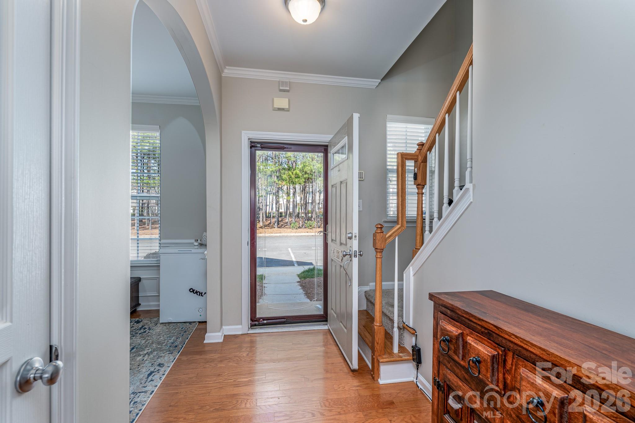 916 Coffee Tree Lane Property Photo 3