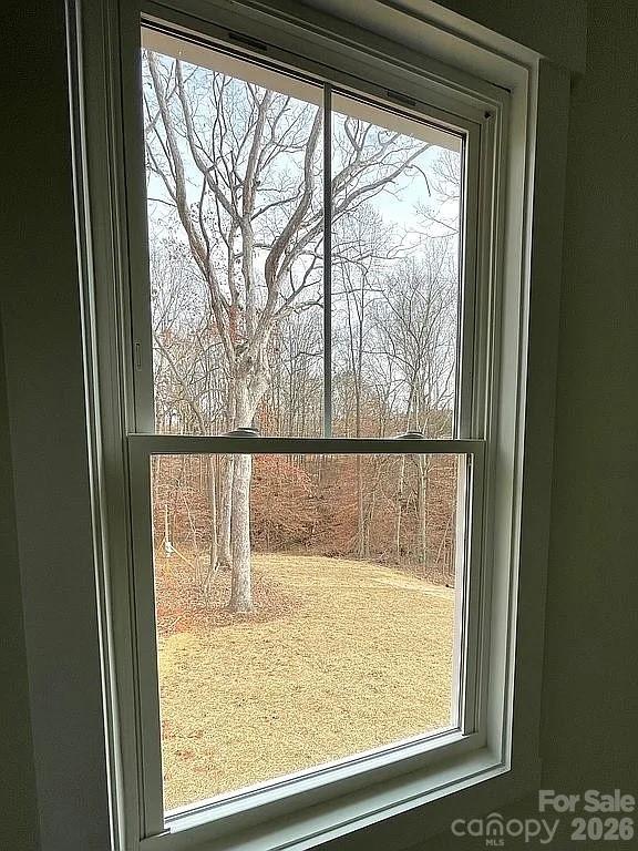 853 Spring Lake Drive Property Photo 10