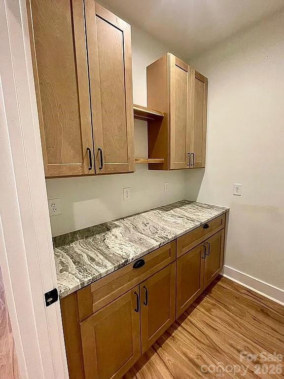 853 Spring Lake Drive Property Photo 25