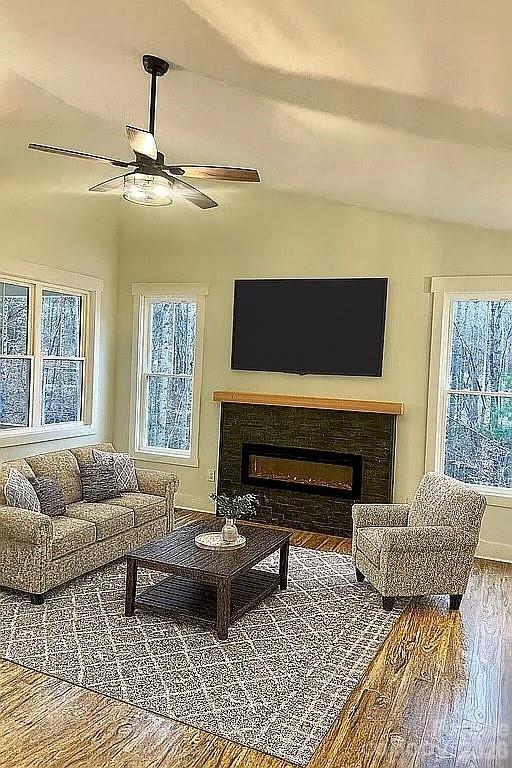 853 Spring Lake Drive Property Photo 29
