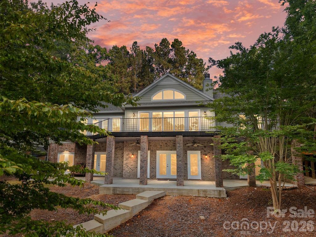 338 Plantation Way Property Photo 1