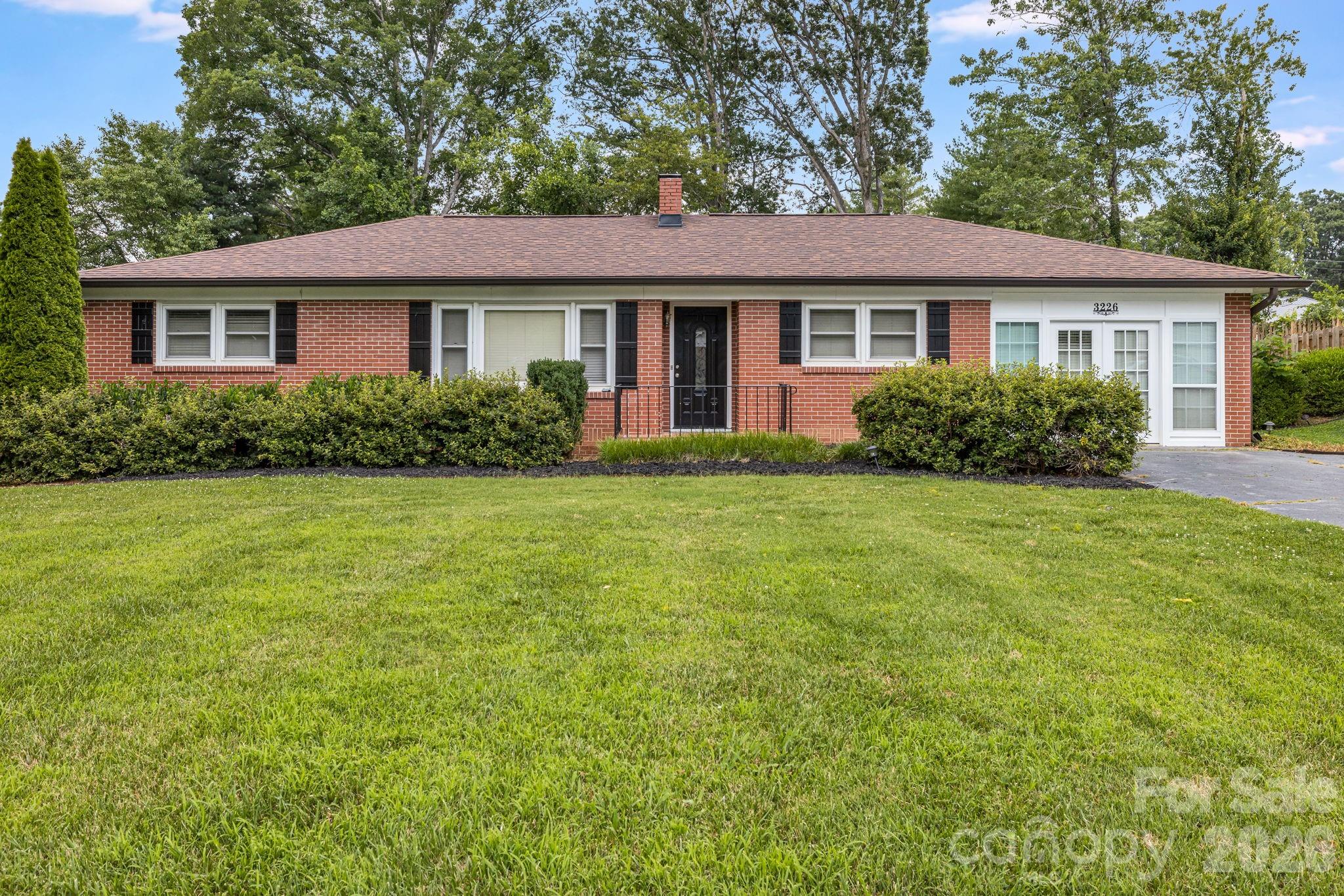 3226 Charlyne Drive Property Photo 1