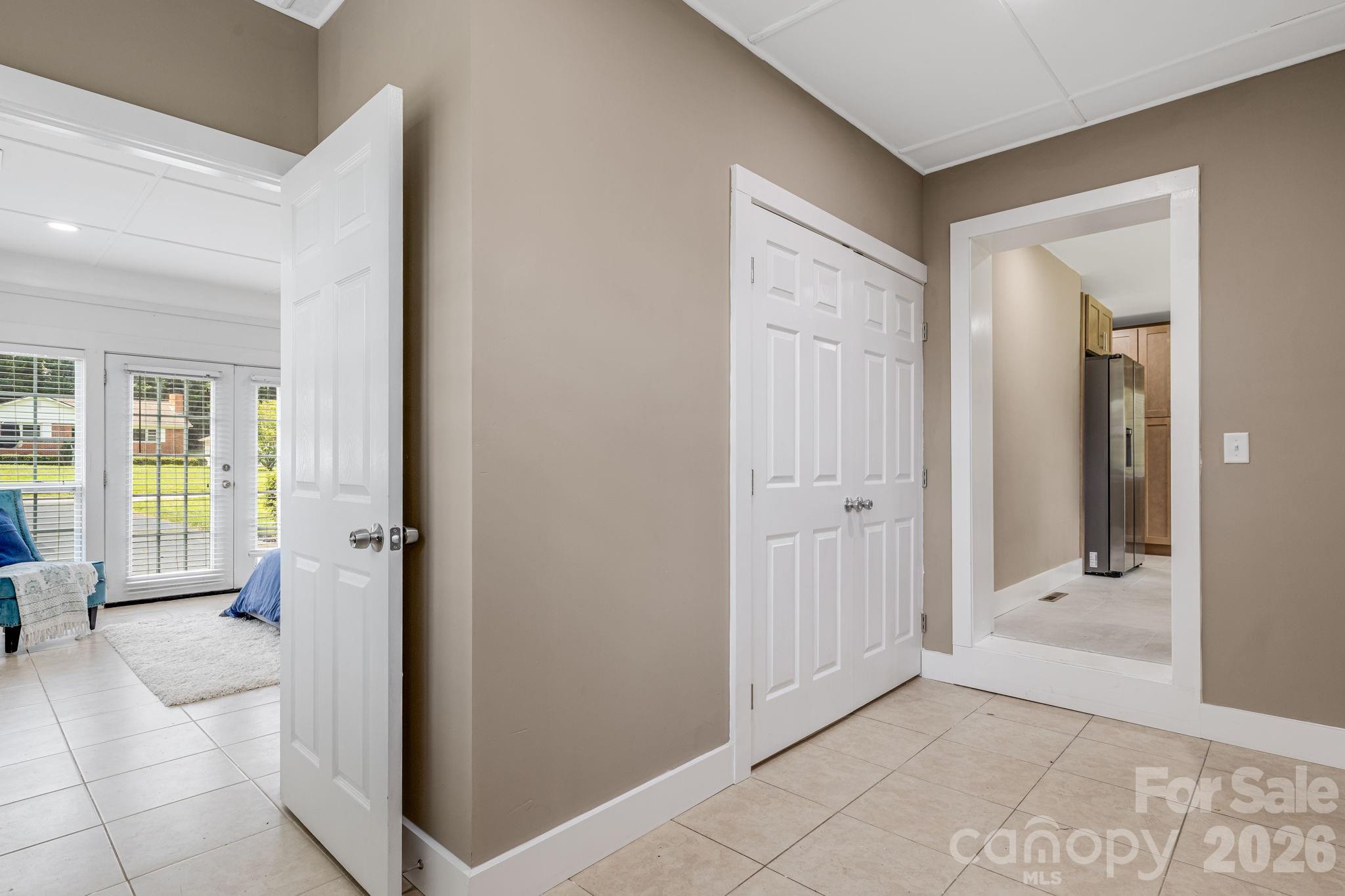3226 Charlyne Drive Property Photo 13