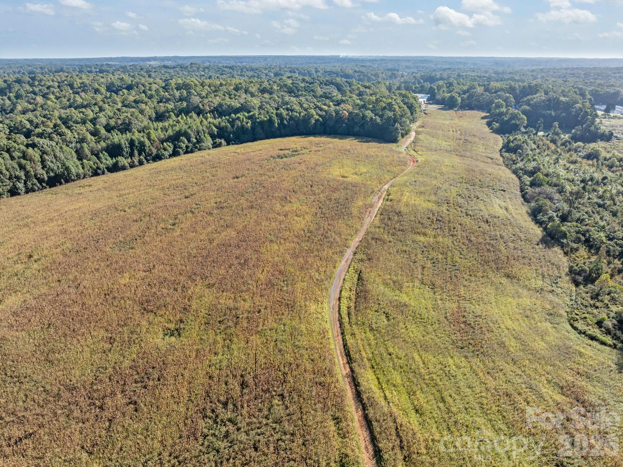 9135 Us 220 Alternate Highway Property Photo 3