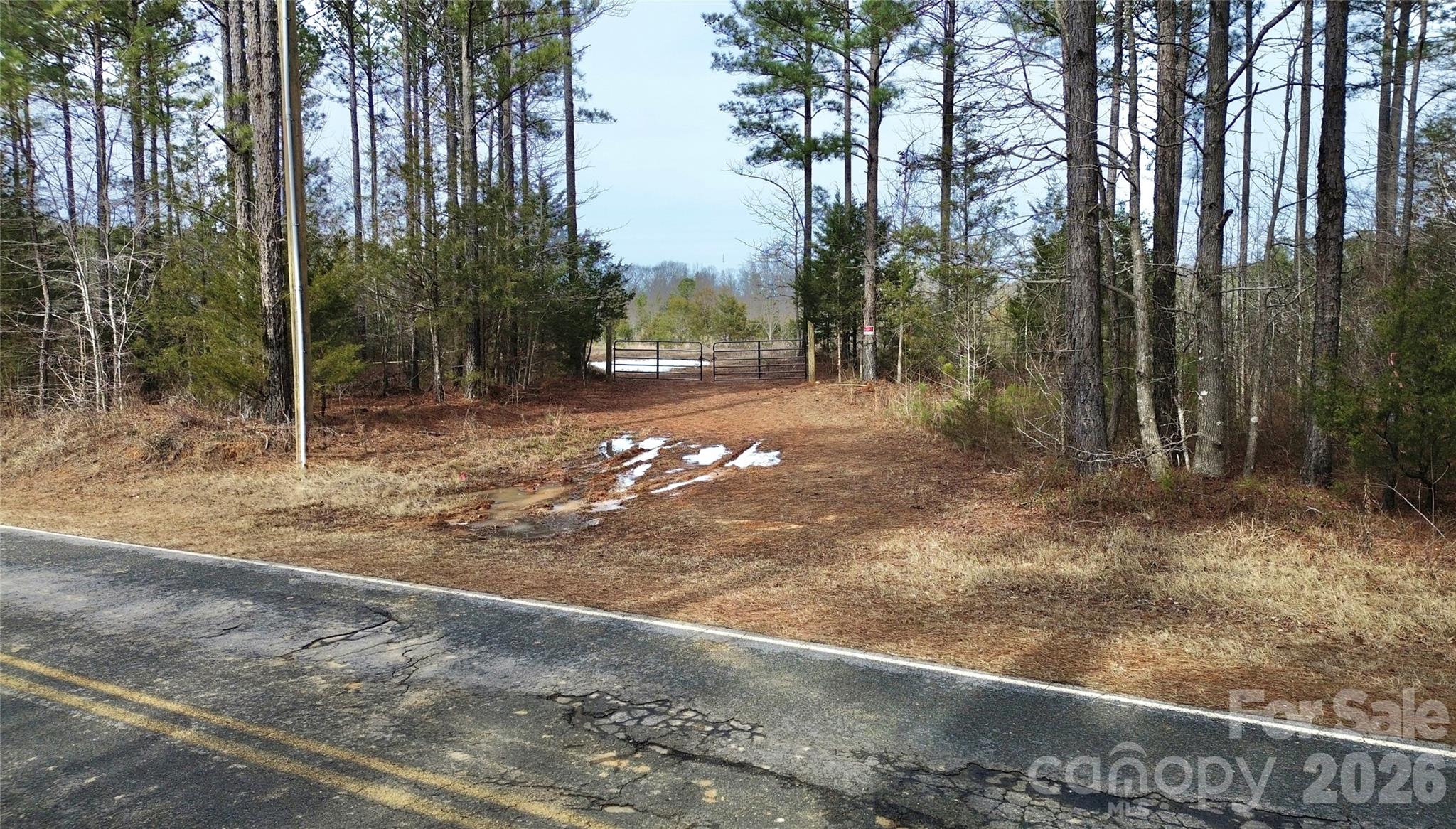 625 Skyline Drive Property Photo 1