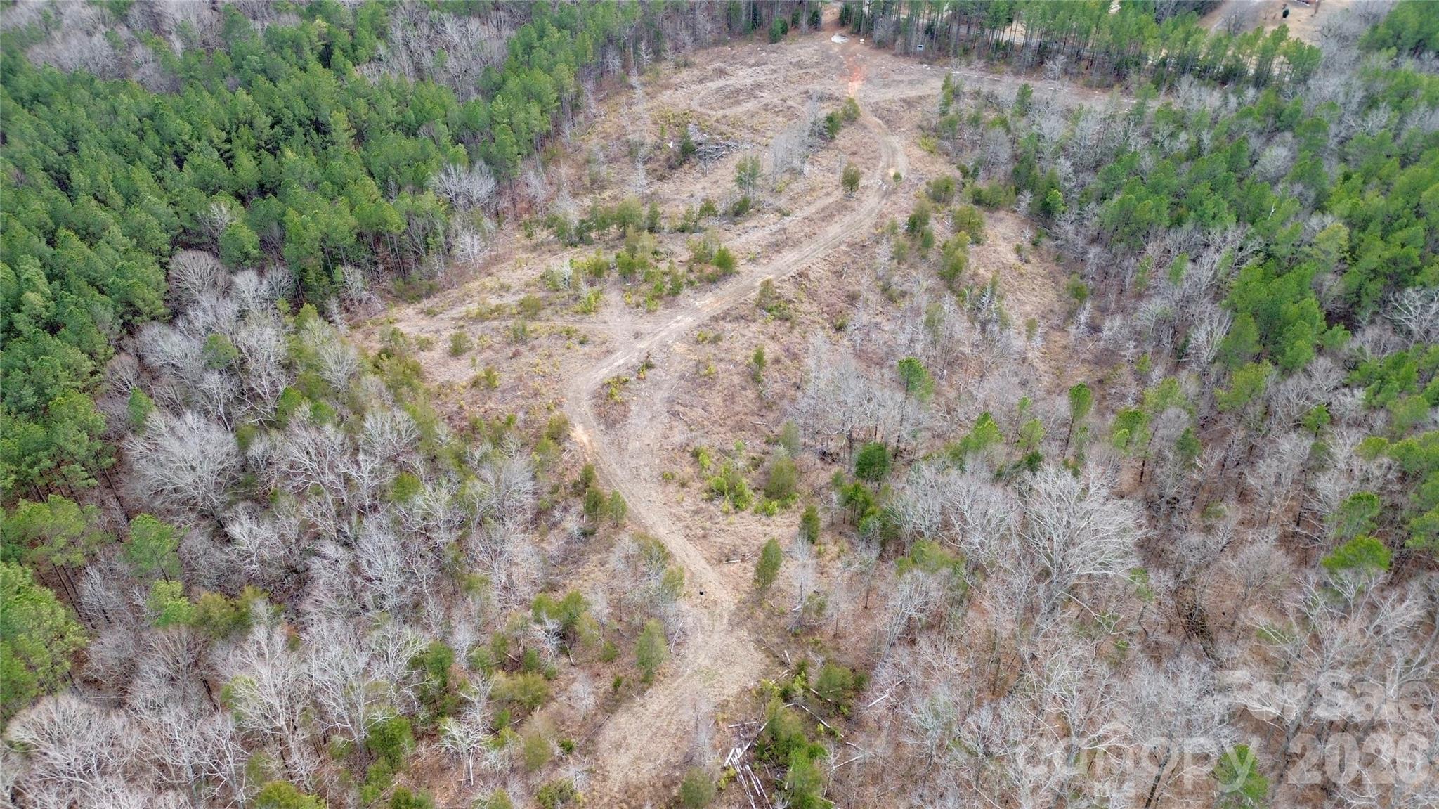 625 Skyline Drive Property Photo 5