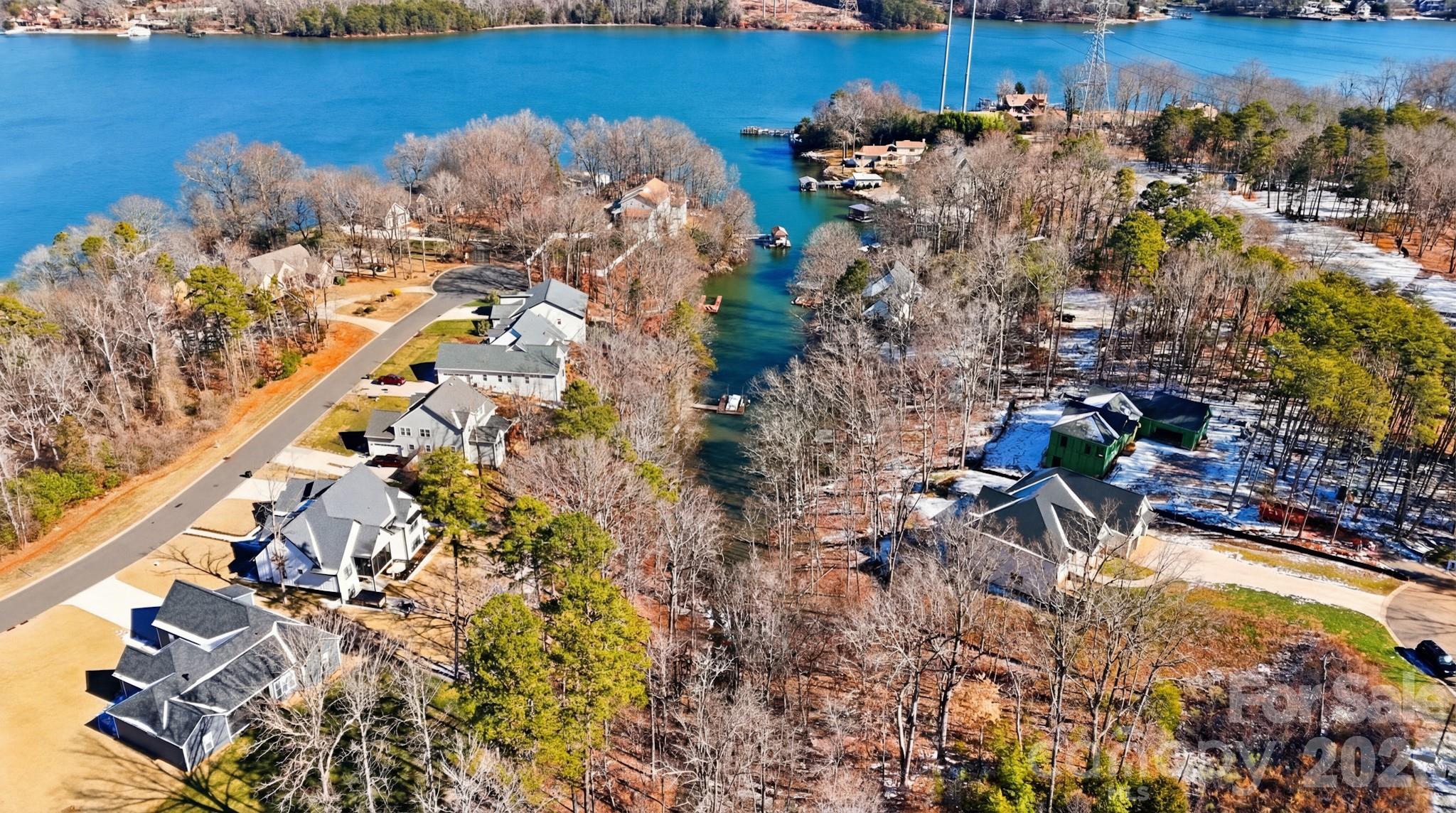 5155 Watersail Way Property Photo 5