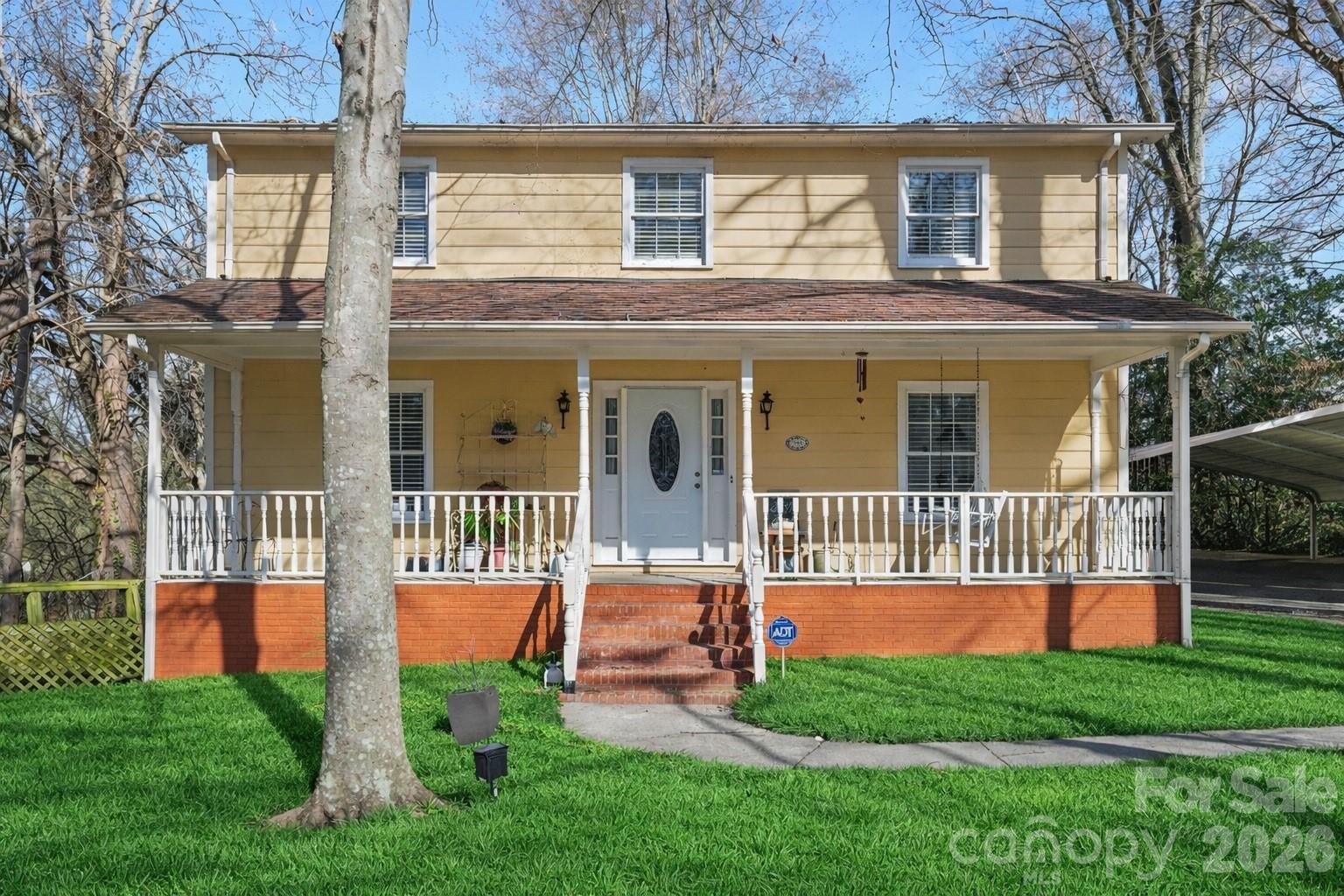 7144 CHAPPARALL Lane Property Photo 1