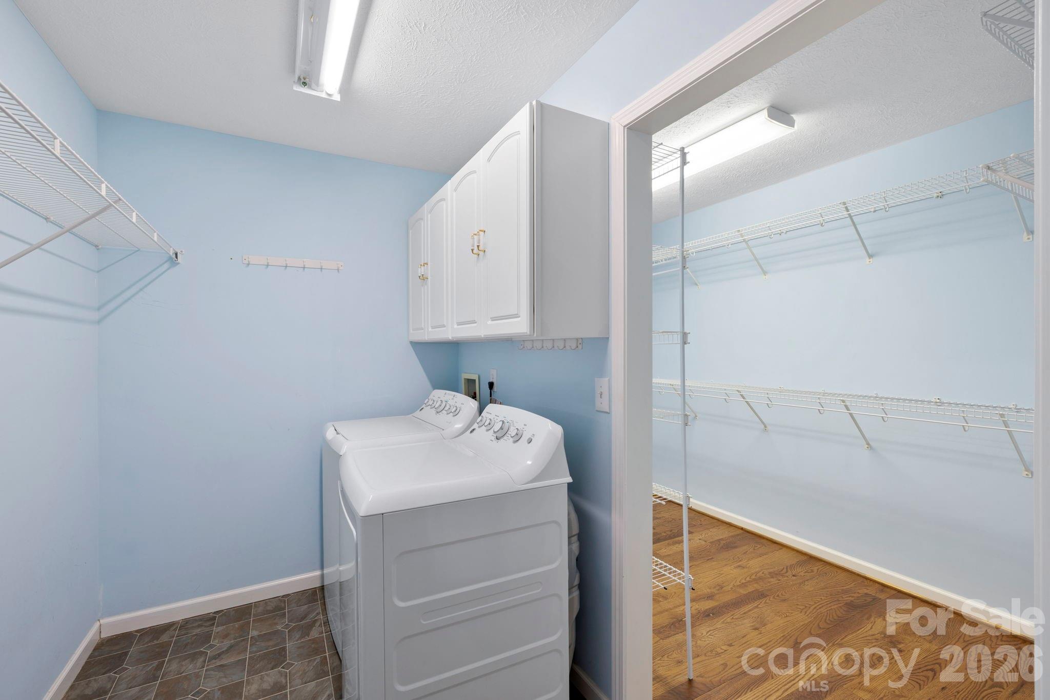 242 Carriage Summitt Way Property Photo 16