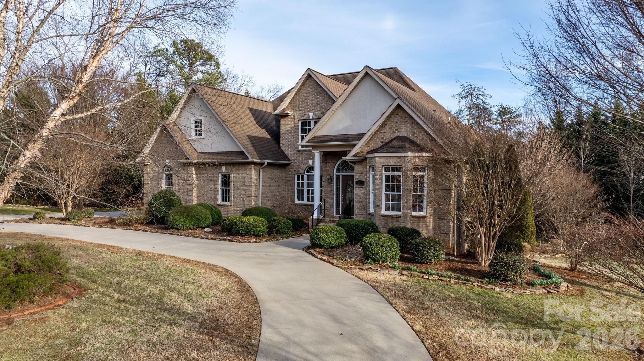2301 Willow Creek Drive Property Photo 39