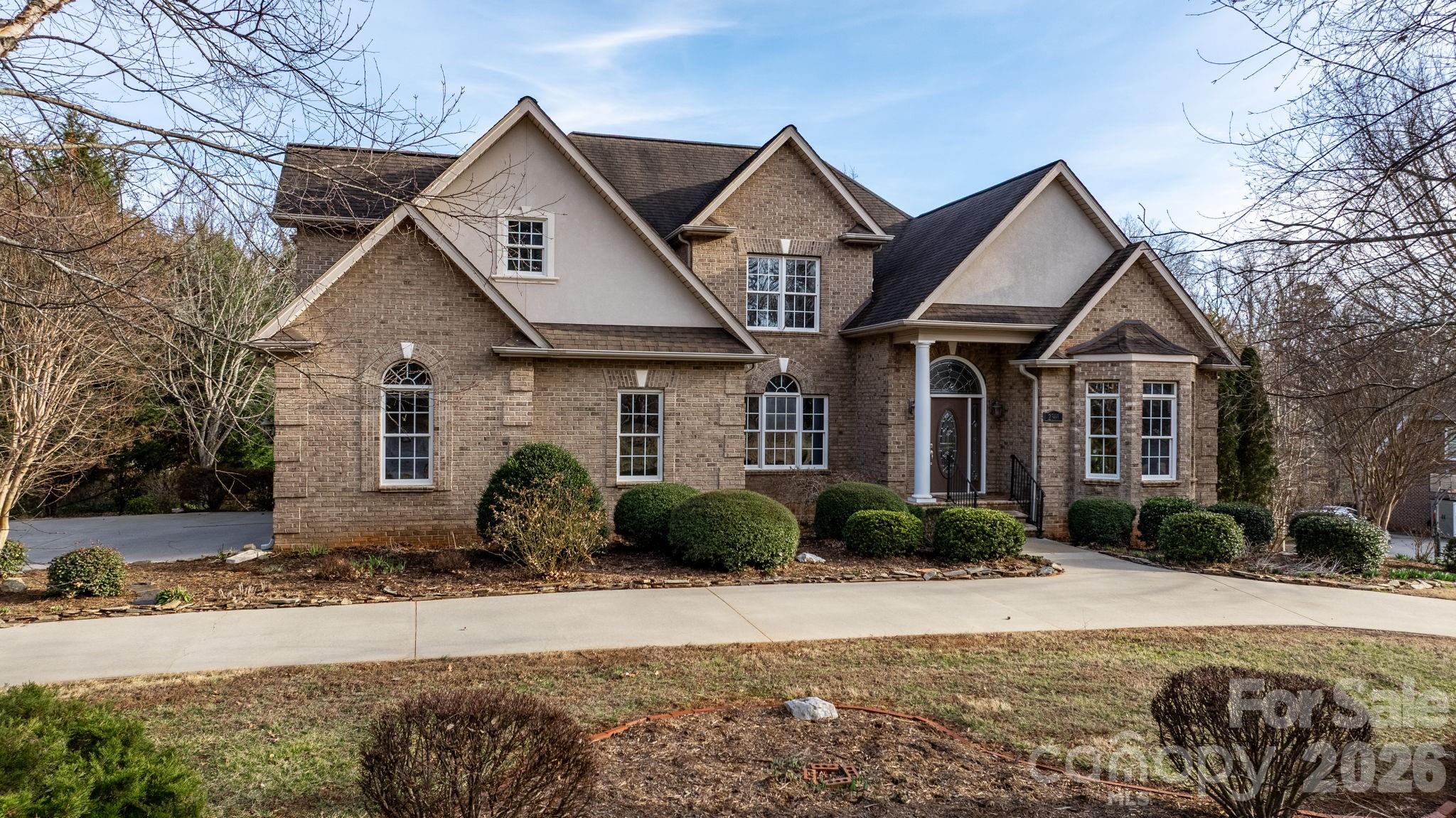 2301 Willow Creek Drive Property Photo 40