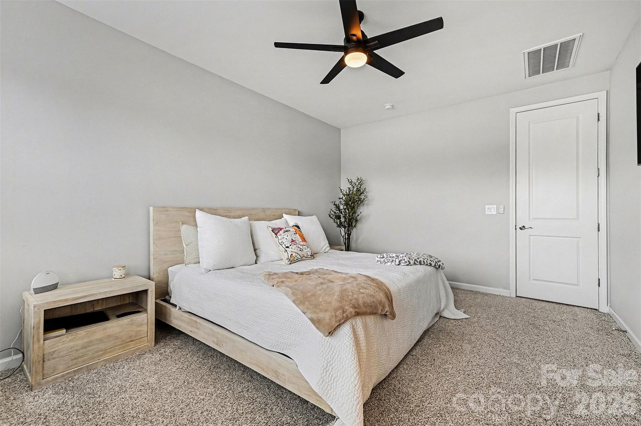 811 Redd Alley Property Photo 17