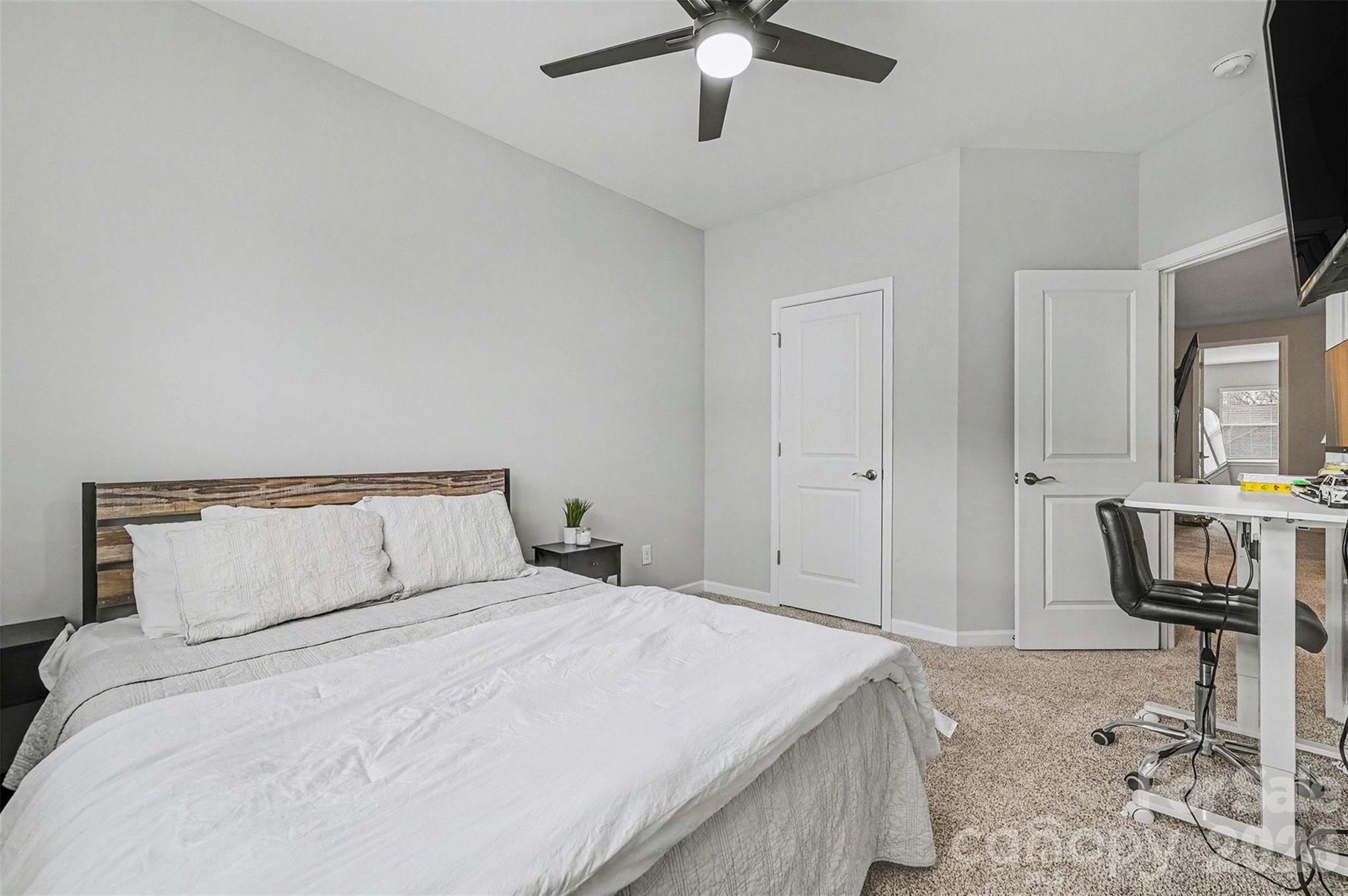 811 Redd Alley Property Photo 22