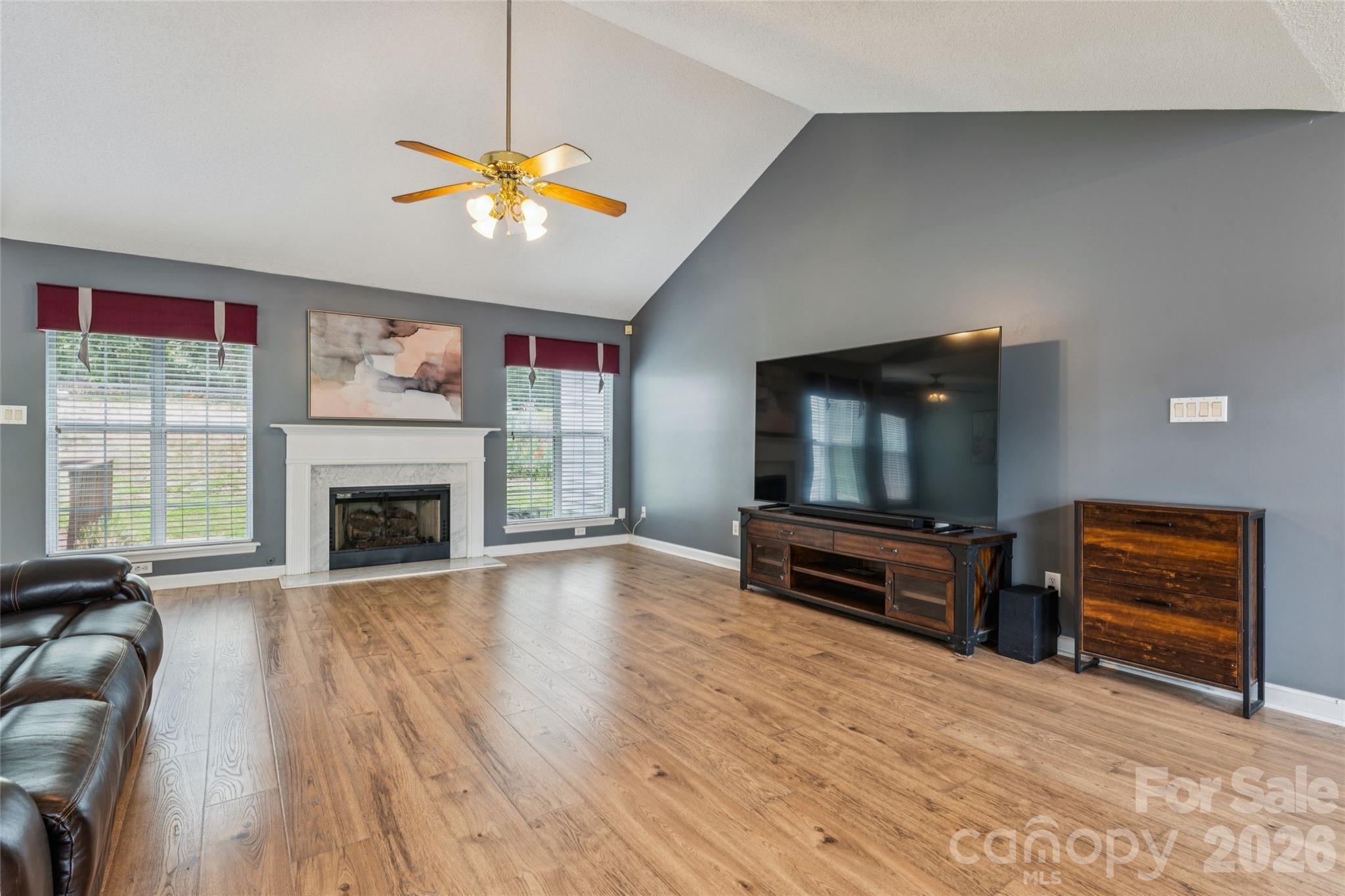 12408 Sandringham Place Property Photo 8