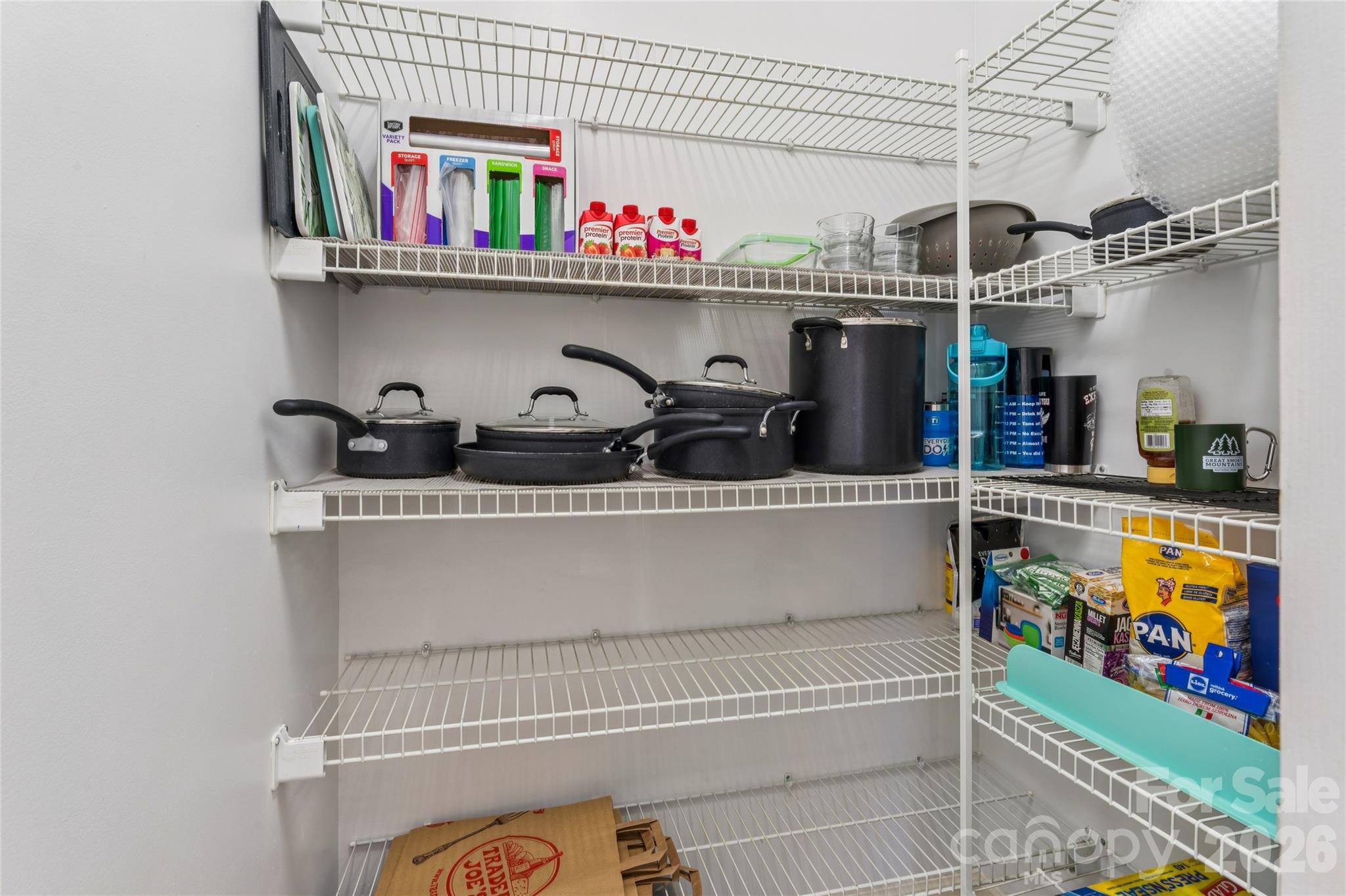 12408 Sandringham Place Property Photo 16