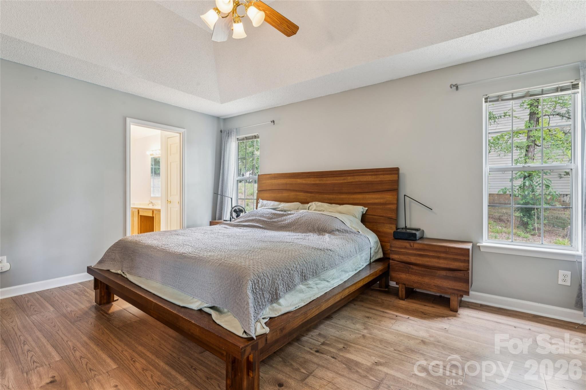 12408 Sandringham Place Property Photo 17