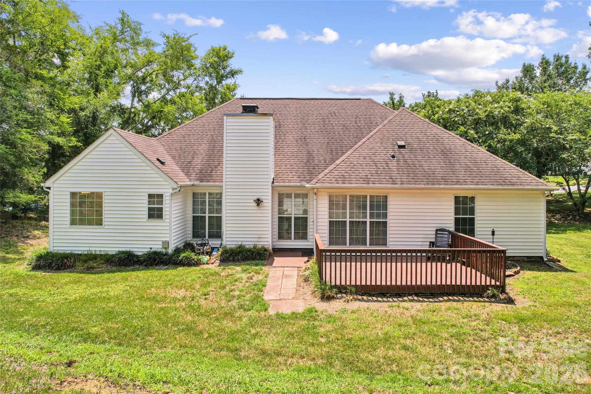 12408 Sandringham Place Property Photo 33