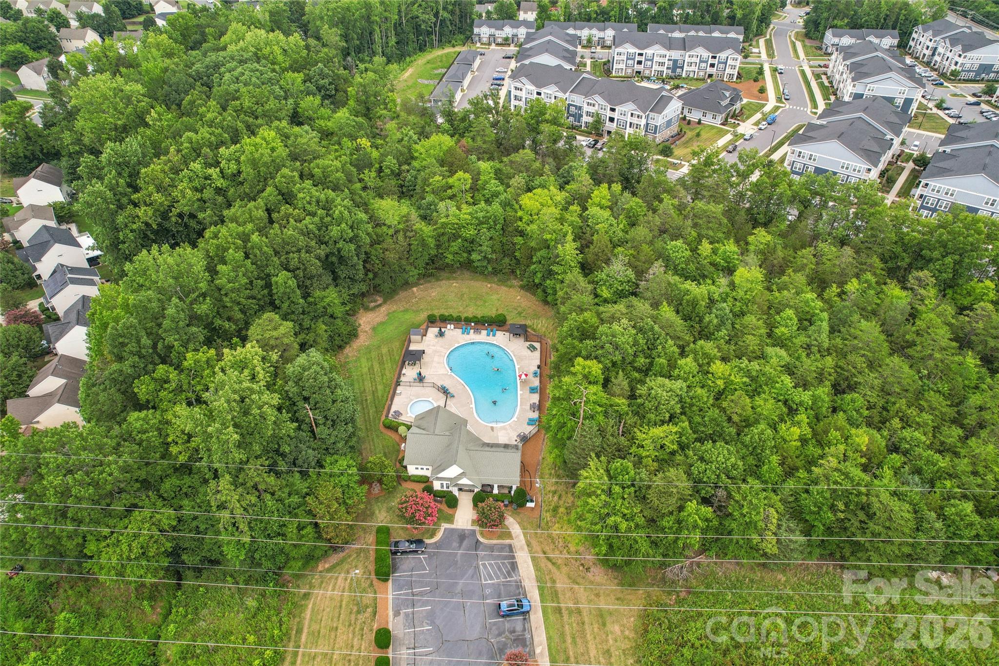 12408 Sandringham Place Property Photo 39
