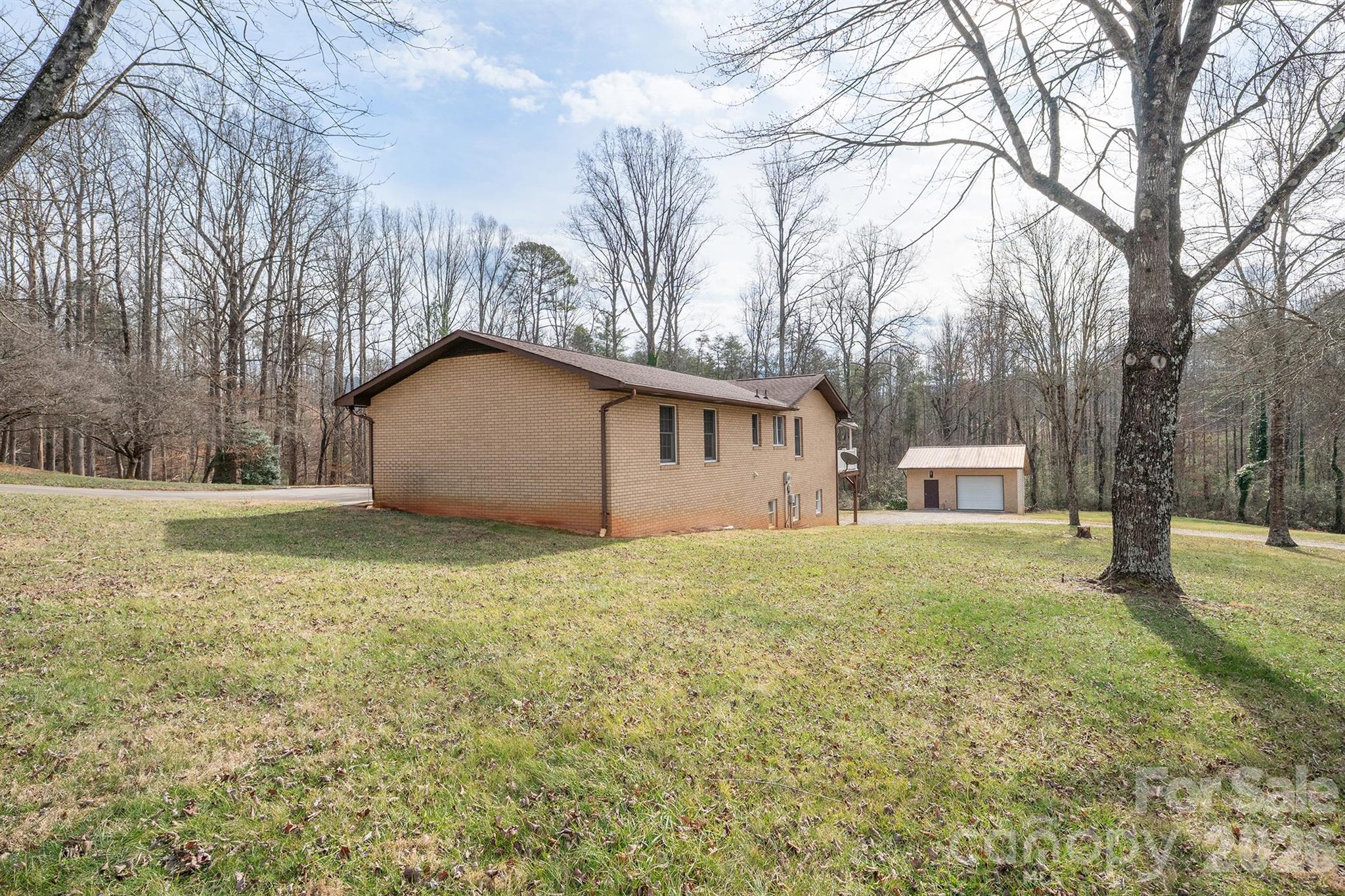 2153 S Fork Drive Property Photo 3