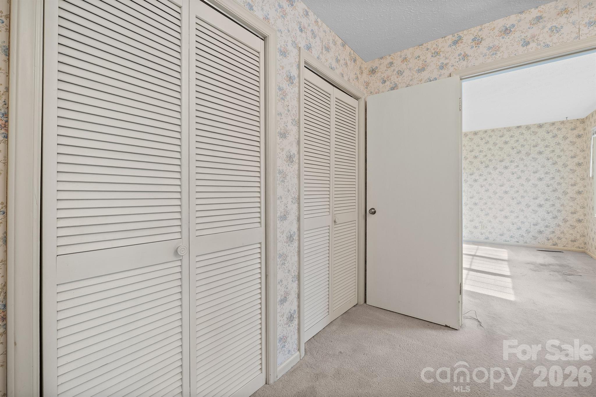 2153 S Fork Drive Property Photo 8