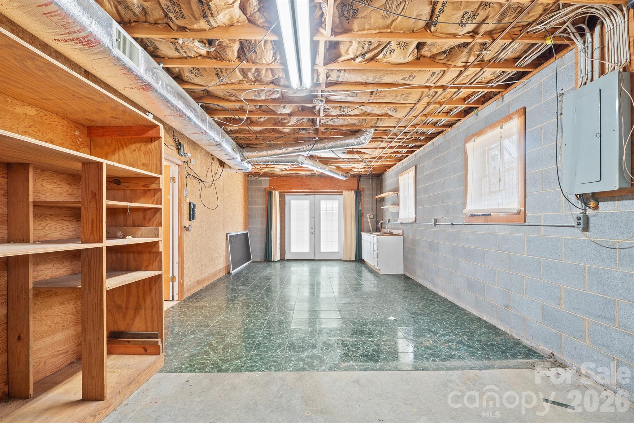 2153 S Fork Drive Property Photo 34