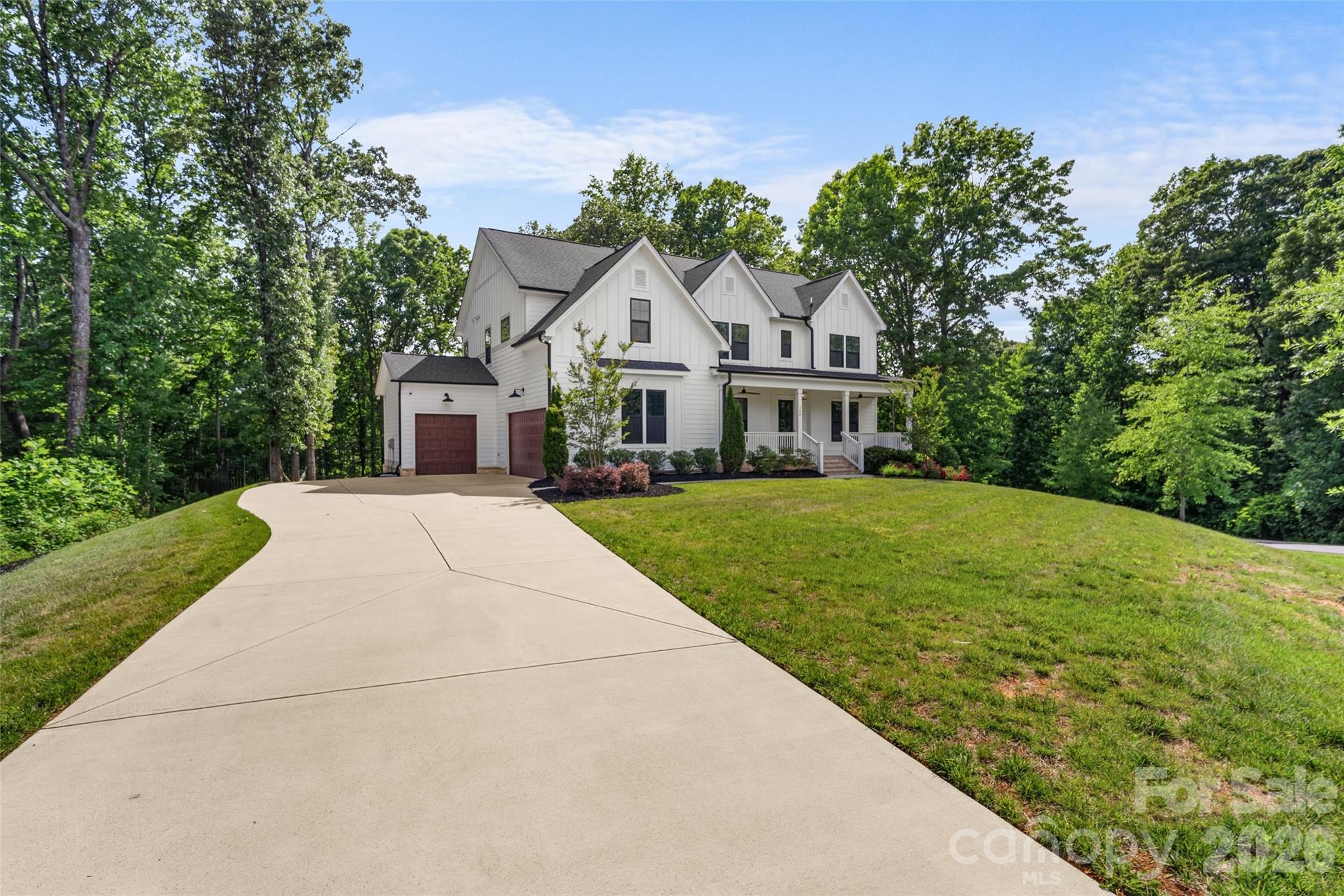 144 Walking Horse Trail Property Photo 4