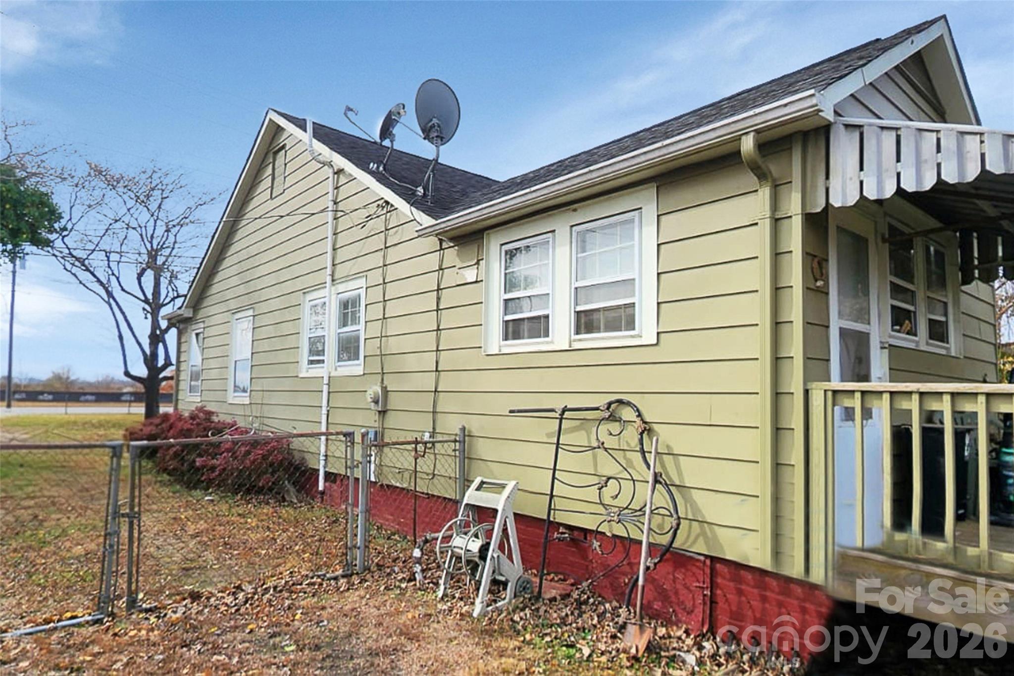 2818 & 2828 S New Hope Road Property Photo 13