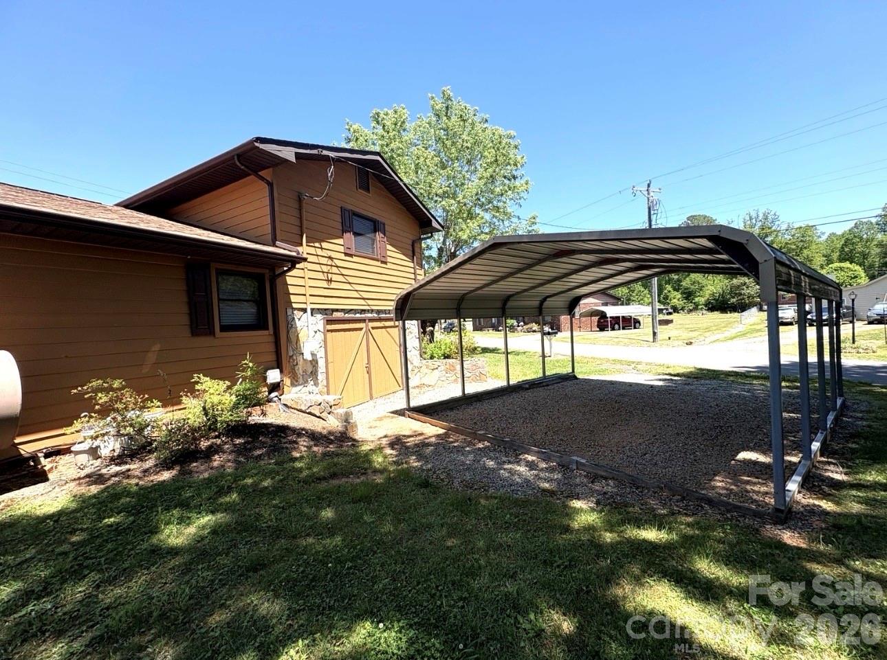 3253 Us 70 Highway Property Photo 5