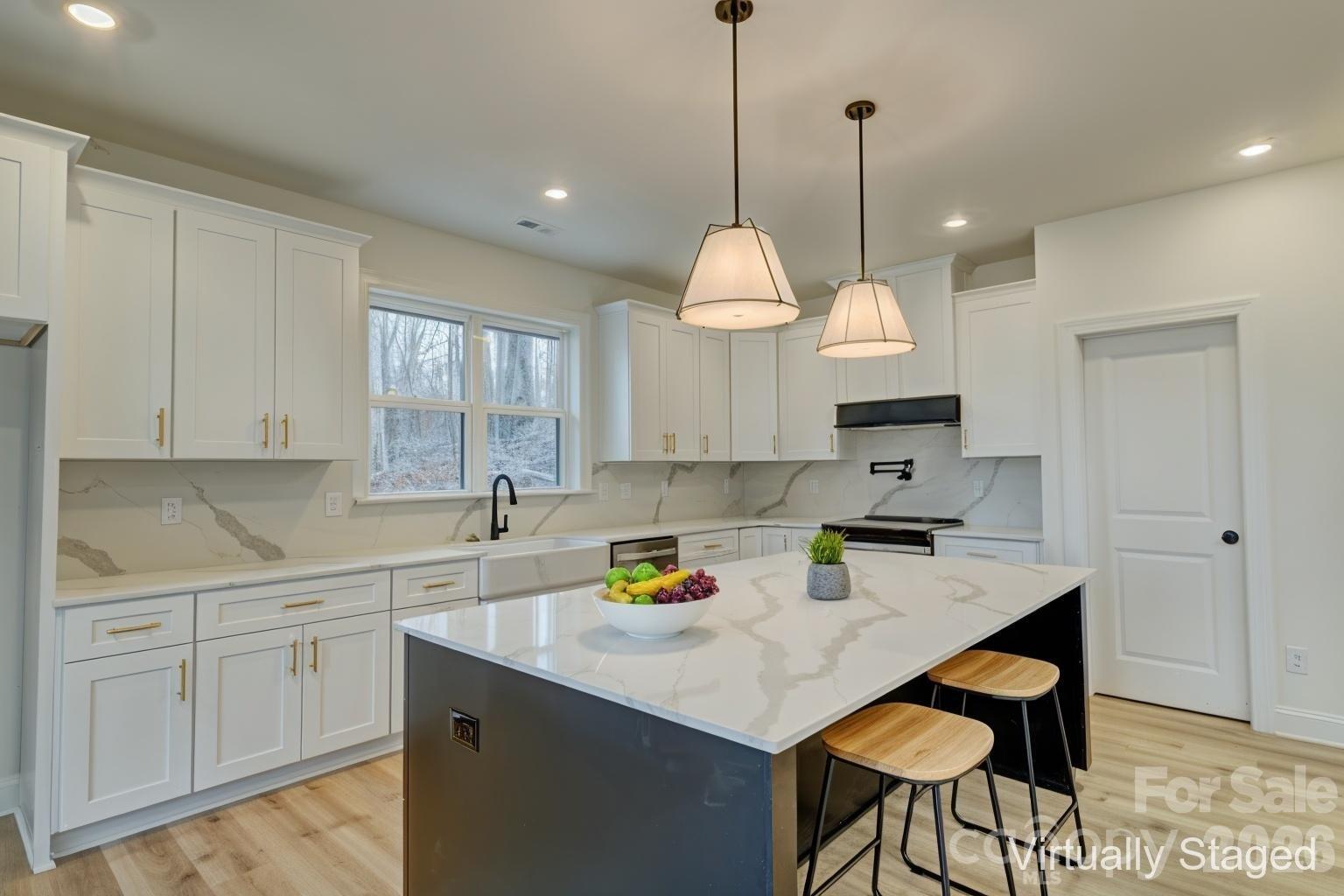 1041 Harrogate Drive Property Photo 15
