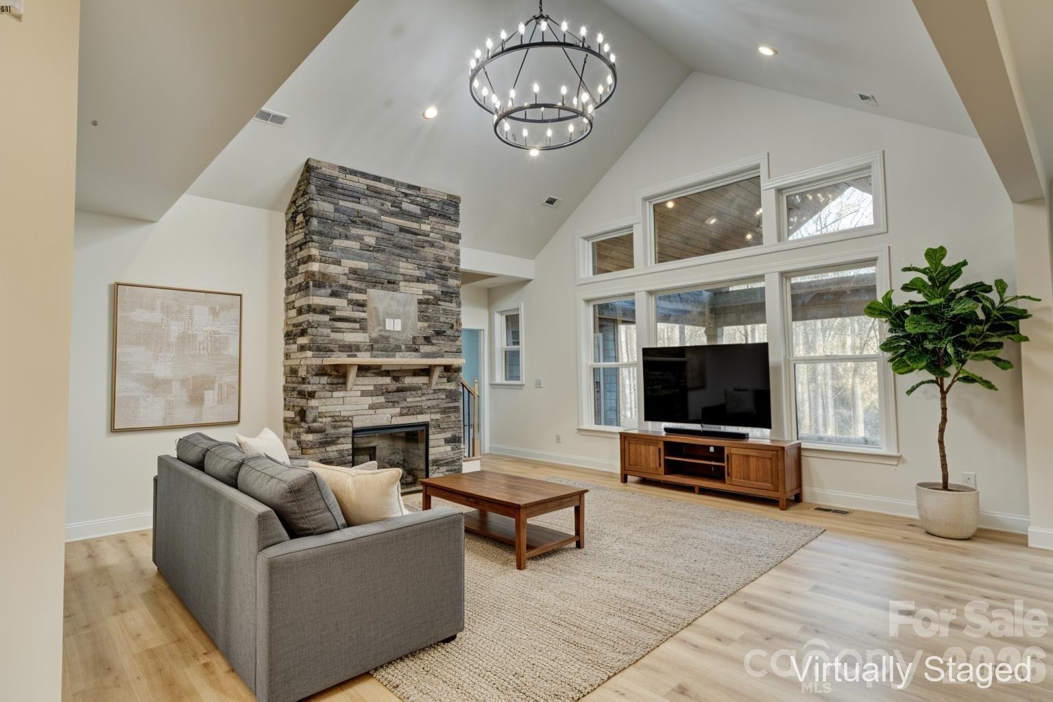1041 Harrogate Drive Property Photo 20
