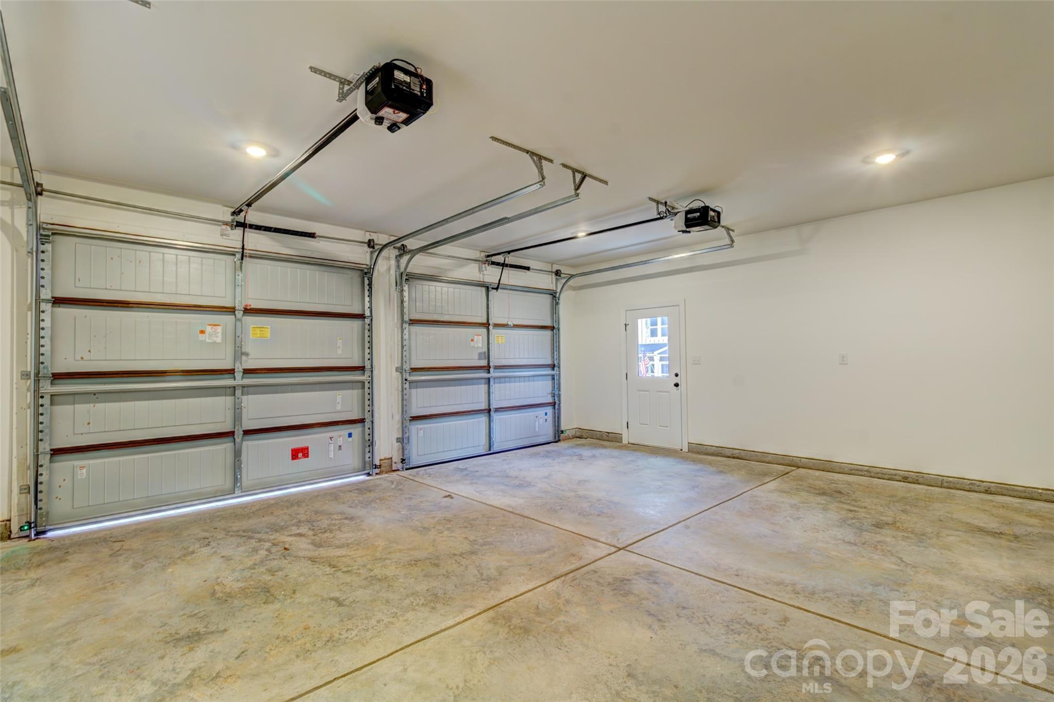 1041 Harrogate Drive Property Photo 39