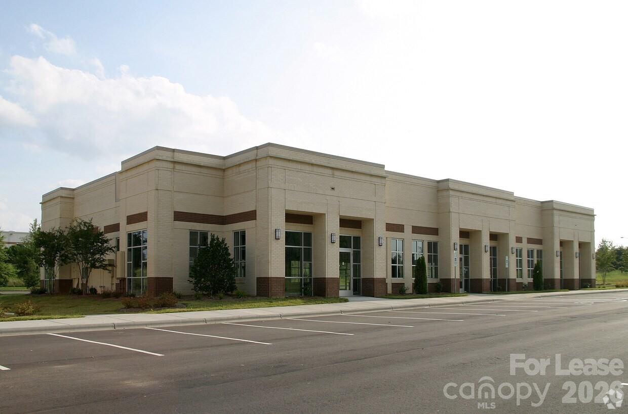 2620 W Arrowood Road Property Photo 28