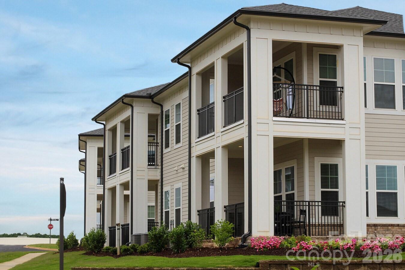 1241 Columbia Circle A1 Property Photo 26