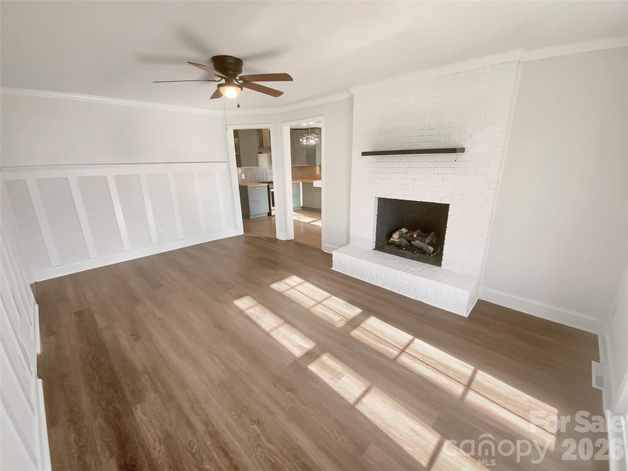 4661 Easthaven Drive Property Photo 6