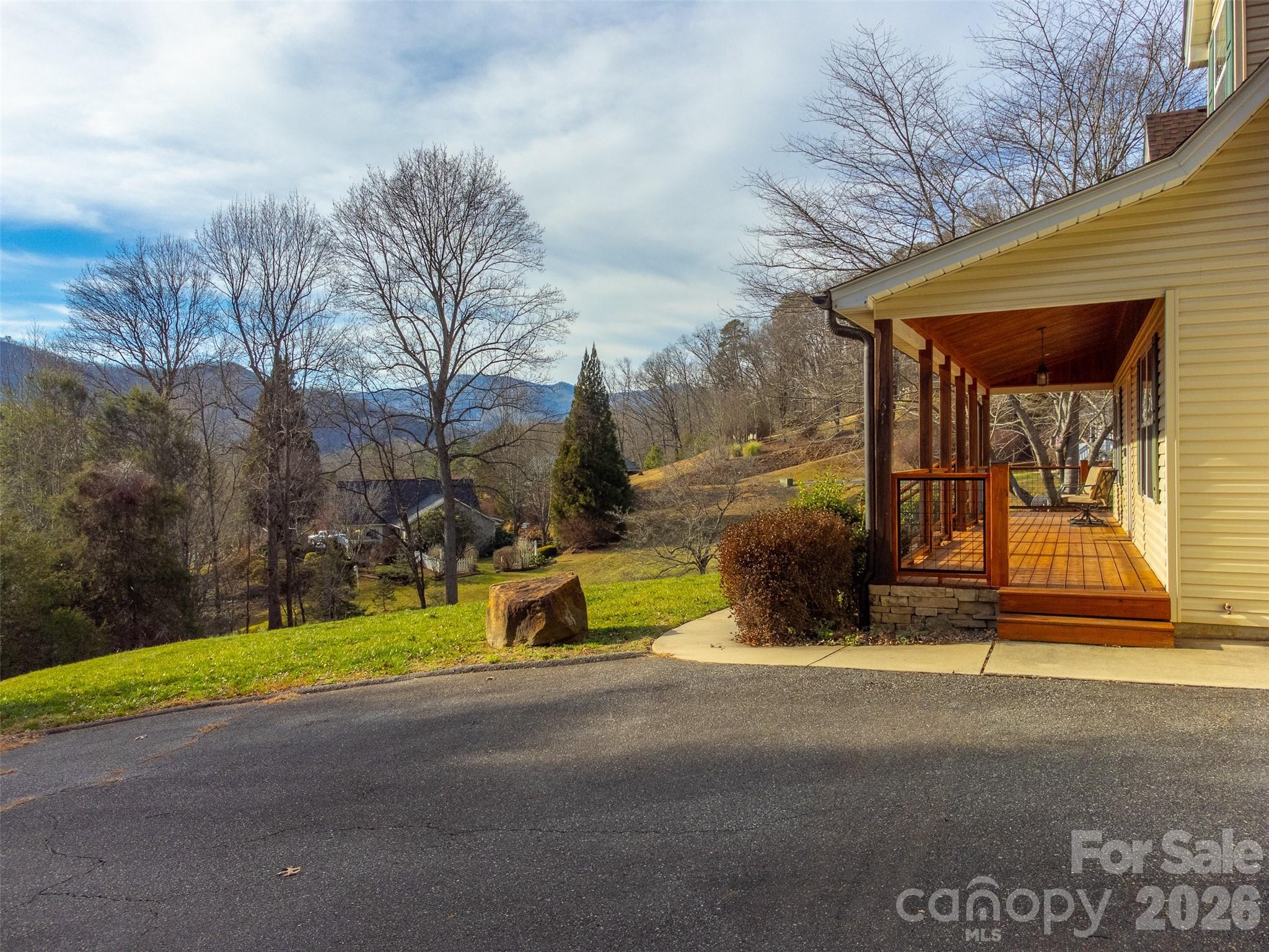 161 Rock Field Way Property Photo 35