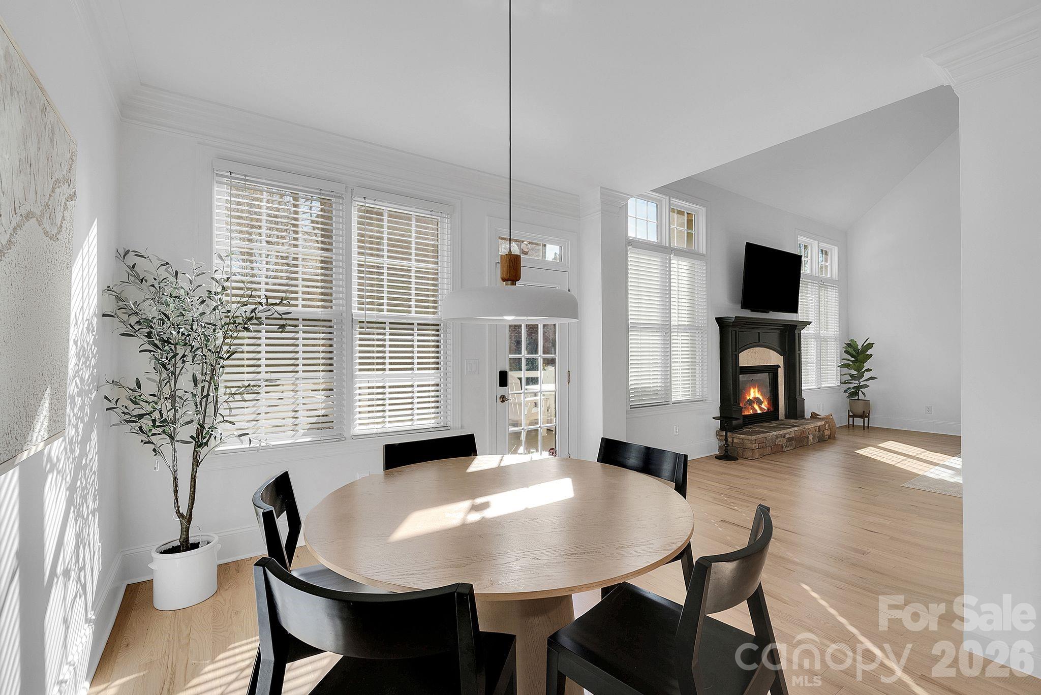 7778 Burning Ridge Drive Property Photo 17