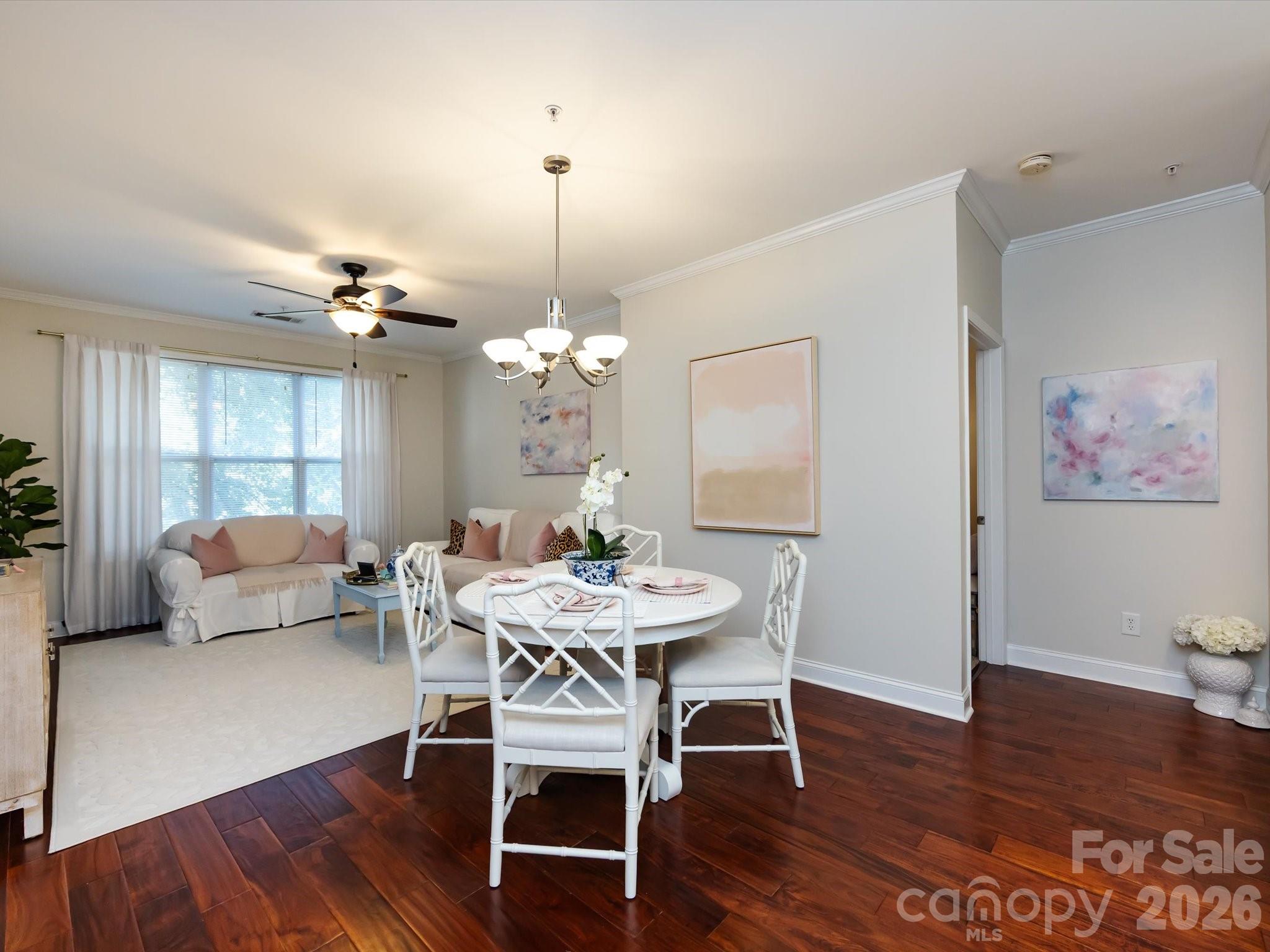 1000 E Woodlawn Road 113 Property Photo 11