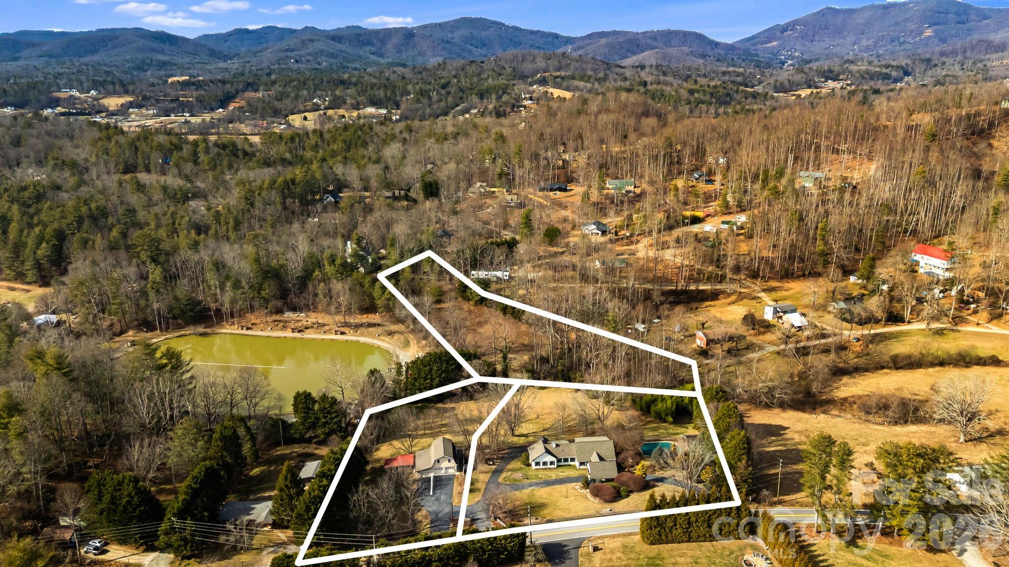 1236 Upper Brush Creek Road Property Photo 5
