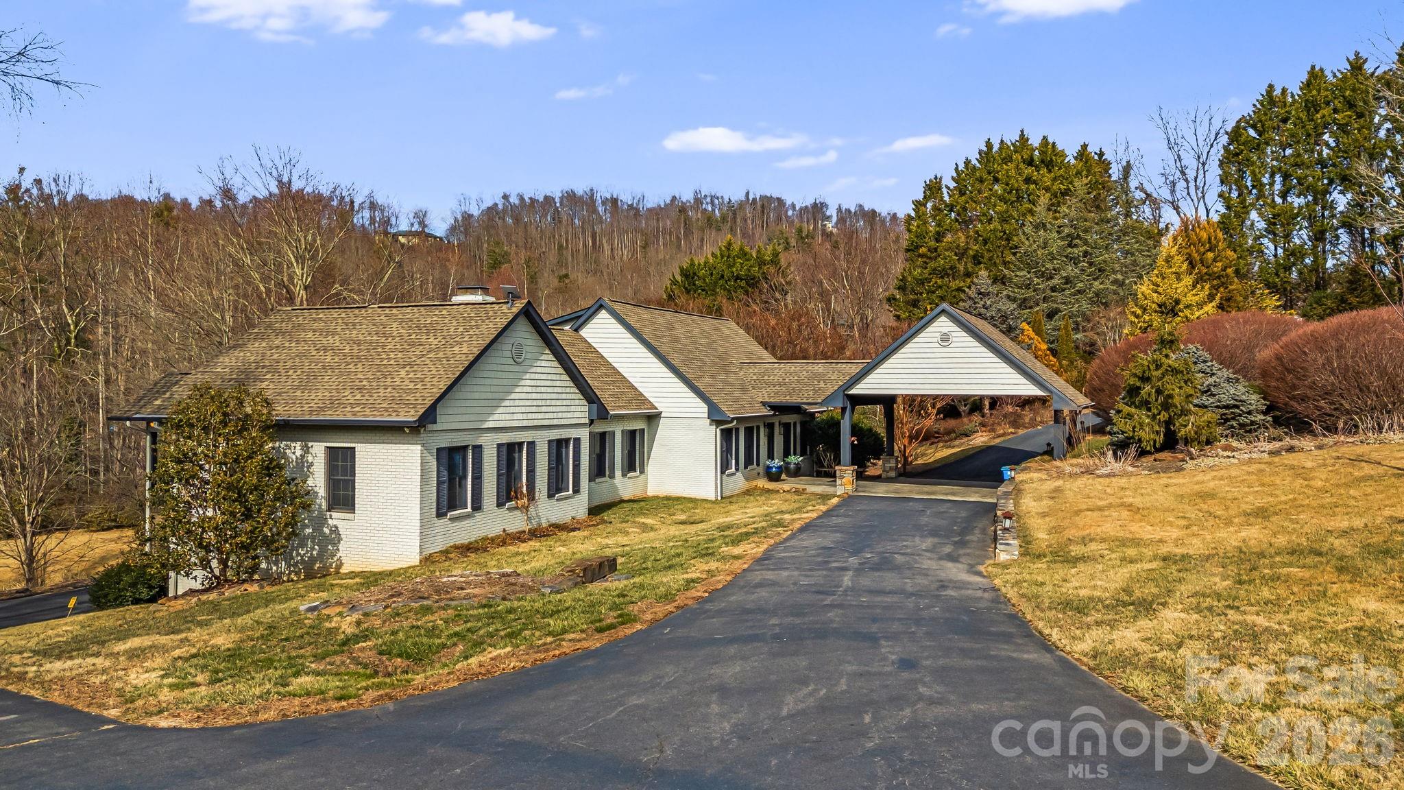 1236 Upper Brush Creek Road Property Photo 8