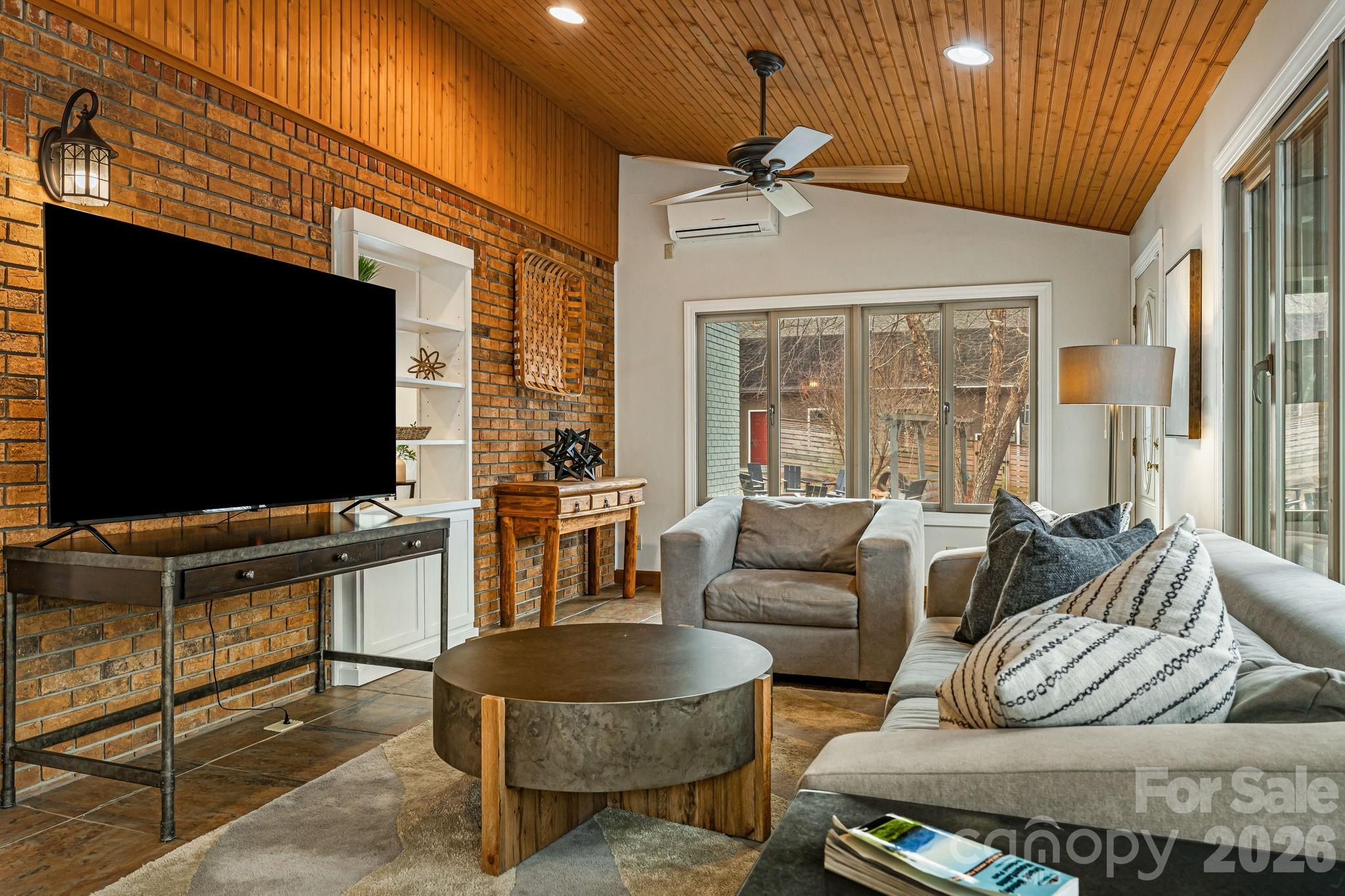 1236 Upper Brush Creek Road Property Photo 19