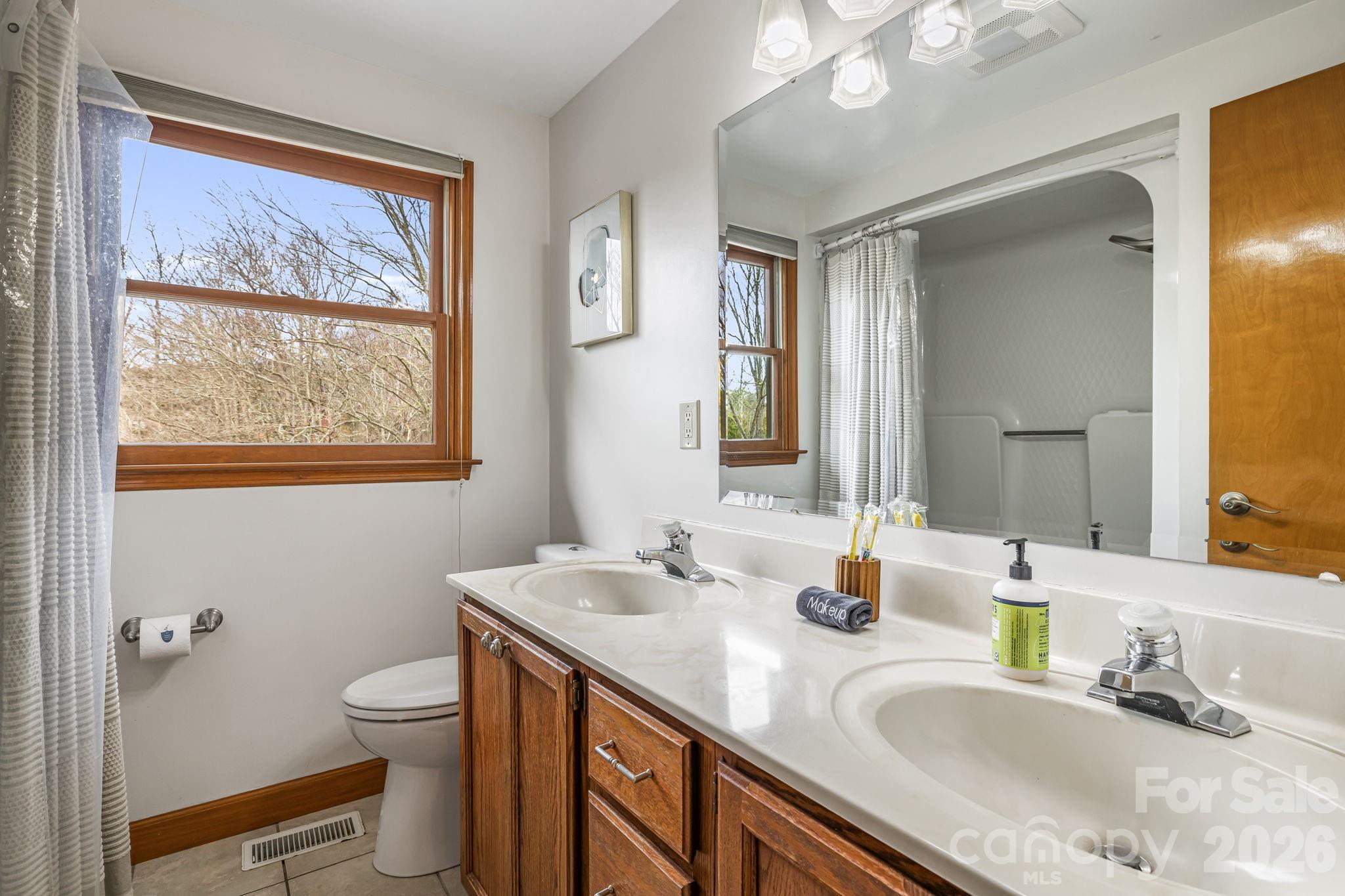 1236 Upper Brush Creek Road Property Photo 30