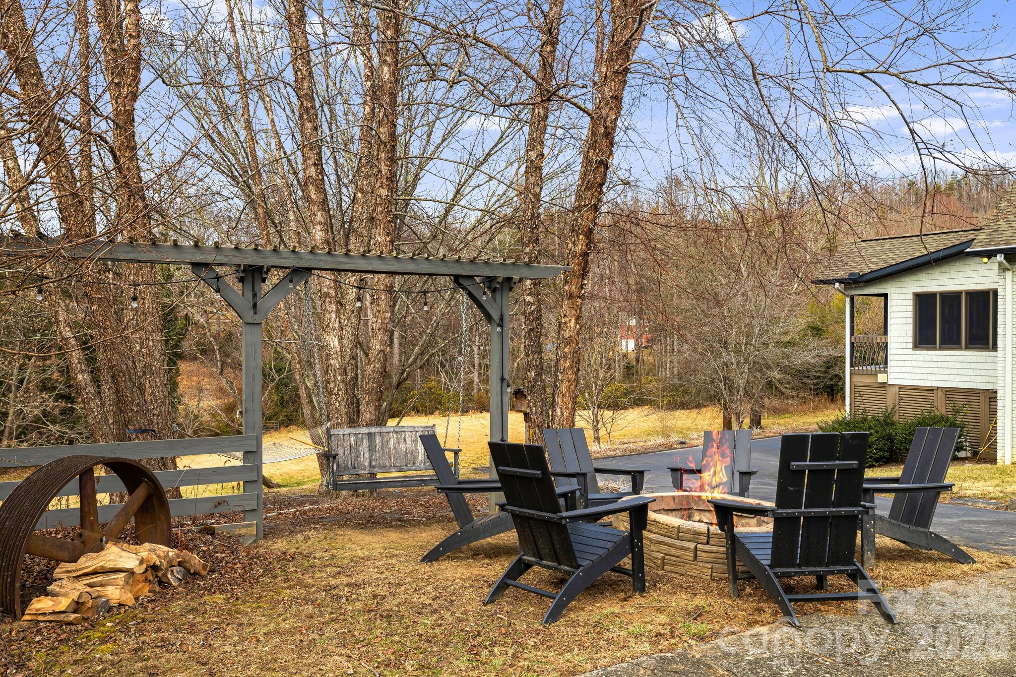 1236 Upper Brush Creek Road Property Photo 38